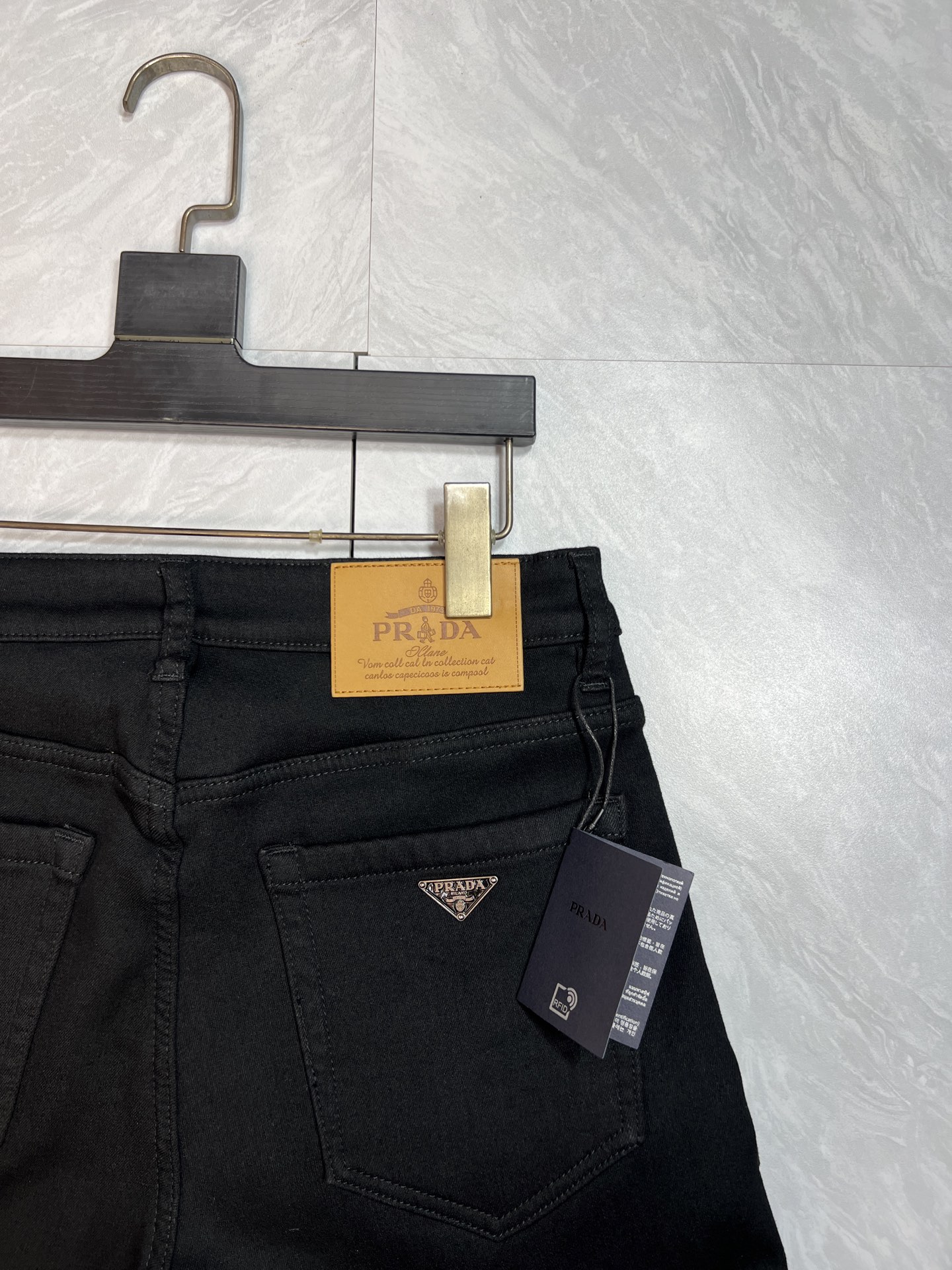 Prada Jeans Fleece Lined 175140-32