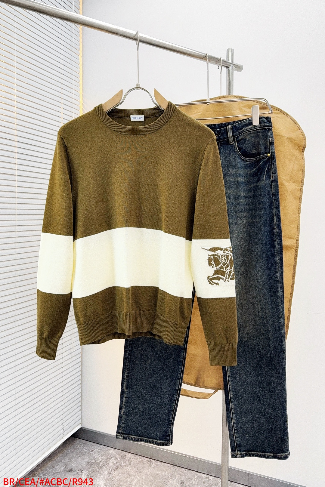 Burberry Male Basic Clothing Wool S-m-xl