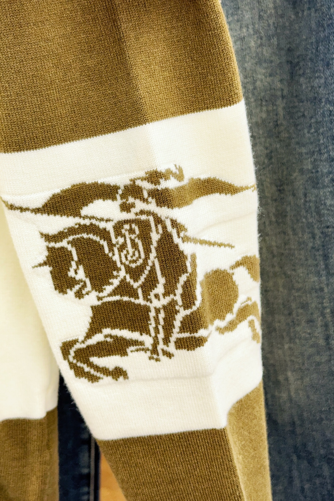 Burberry Male Basic Clothing Wool S-m-xl