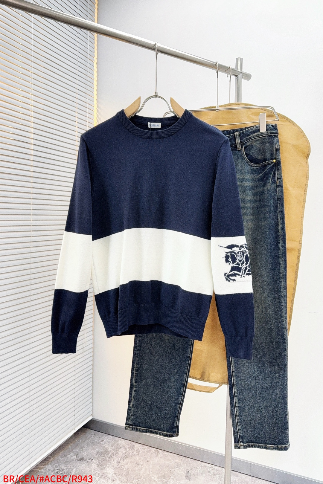 Burberry Male Basic Clothing Wool S-m-xl