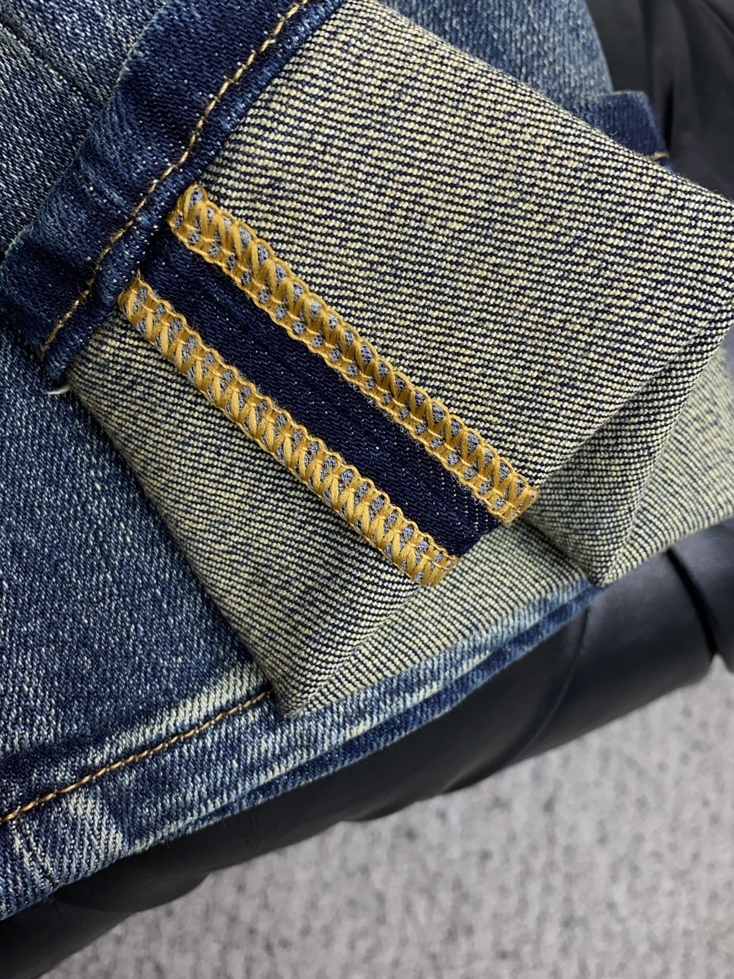 Jeans Knitted Slim Fit