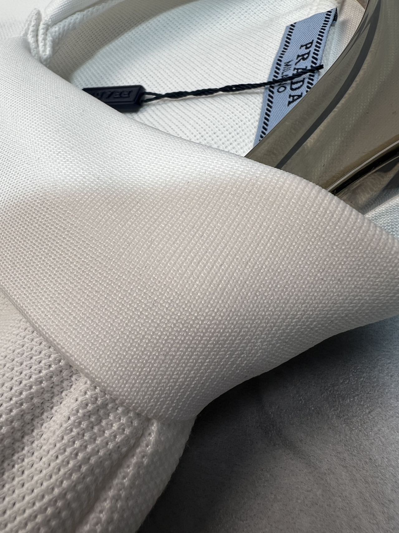 Prada Basic Clothing M-l-xxxl-175140