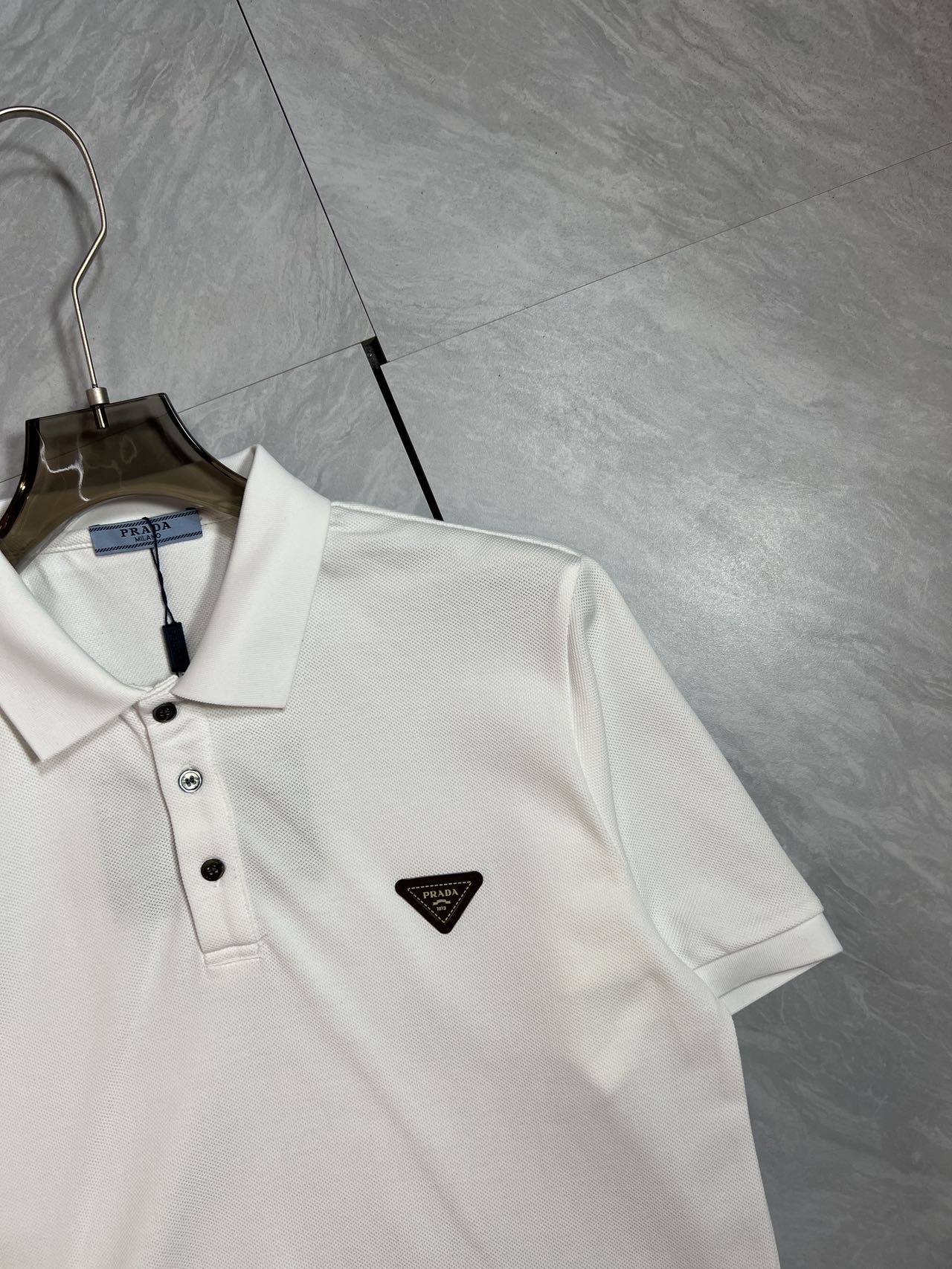 Prada Basic Clothing M-l-xxxl-175140