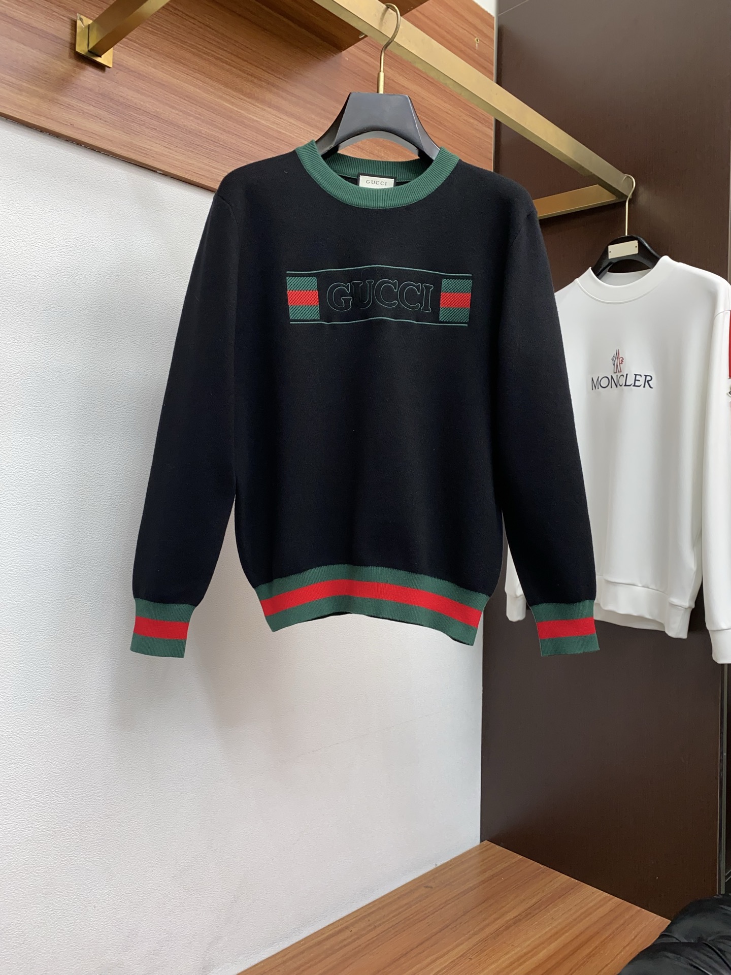 Gucci Basic Clothing Wool M-l-xl