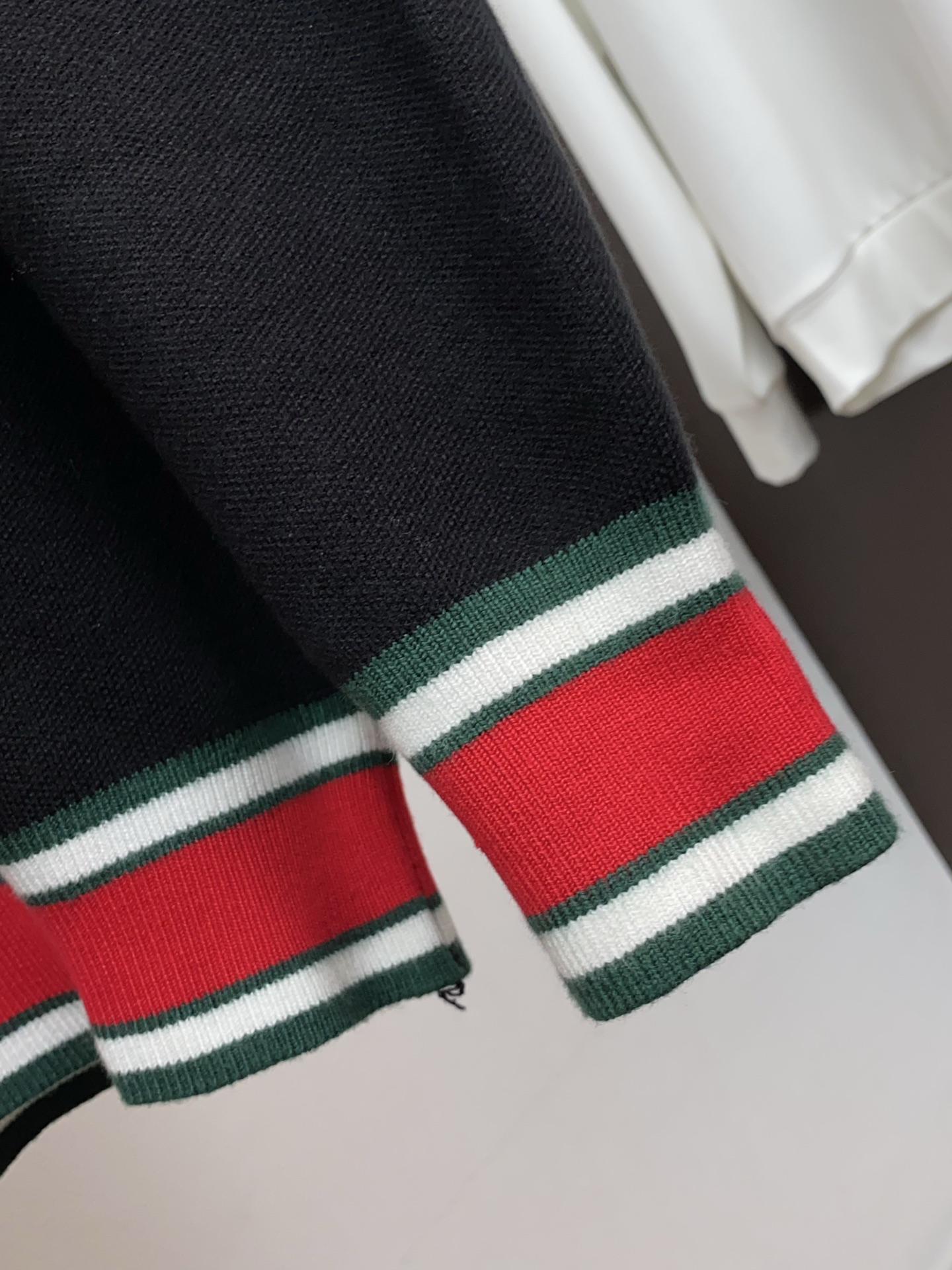 Gucci Basic Clothing Wool M-l-xl