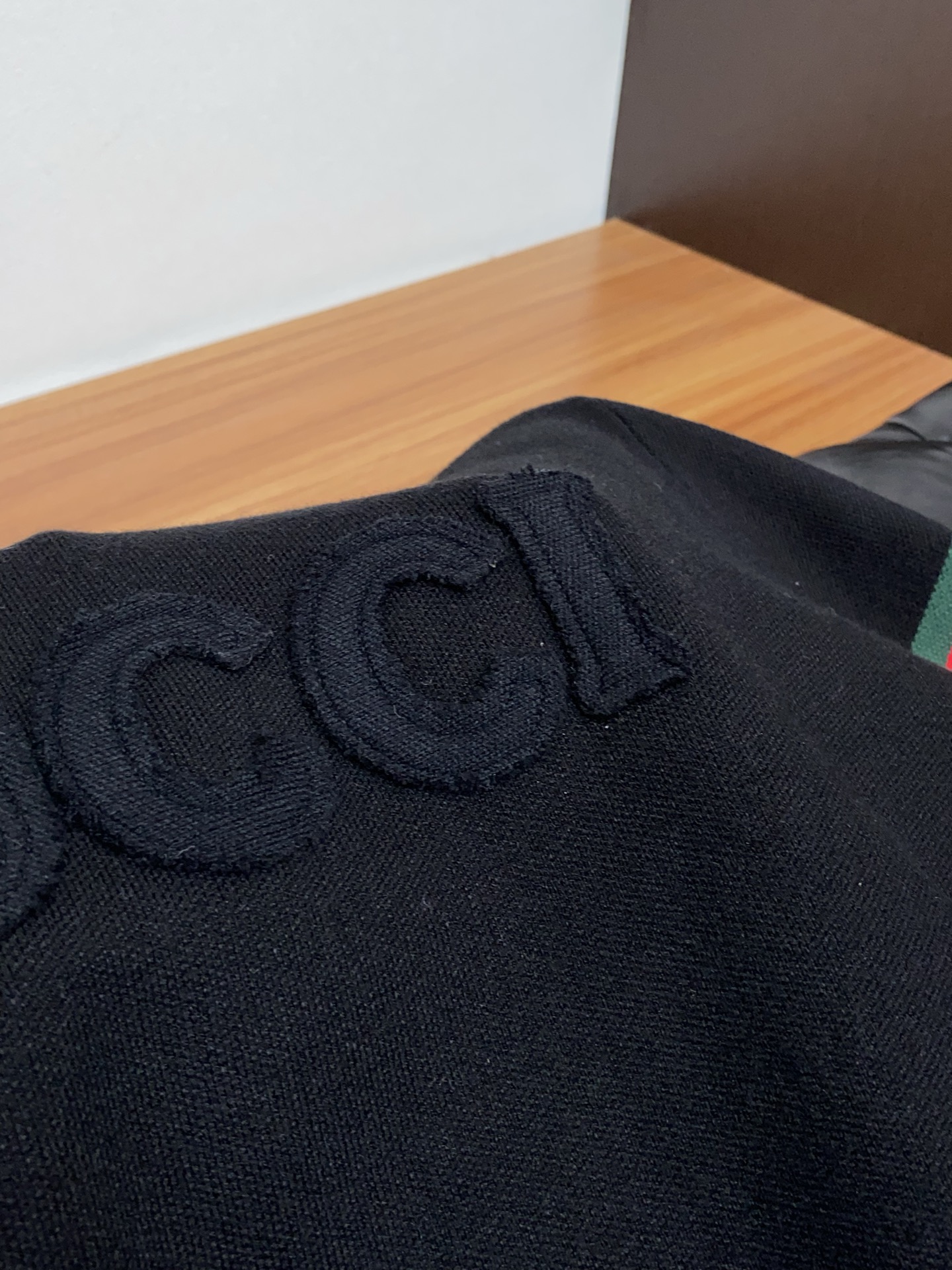 Gucci Basic Clothing Wool M-l-xl