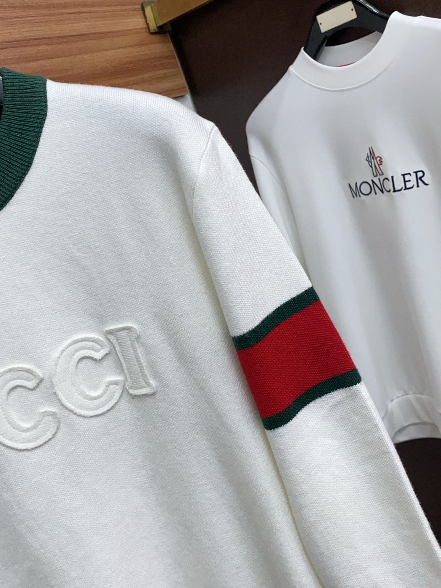 Gucci Basic Clothing Wool M-l-xl