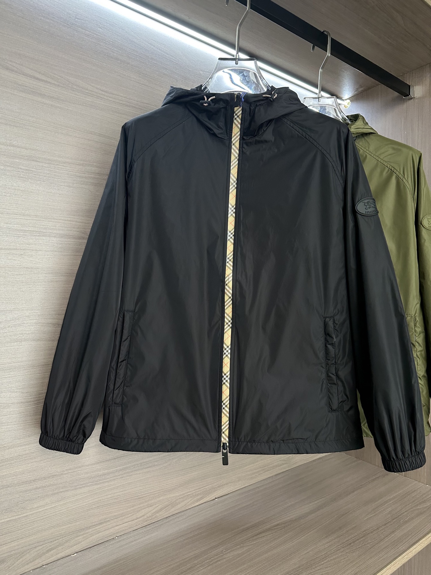 Burberry Basic Clothing Hooded M-xl