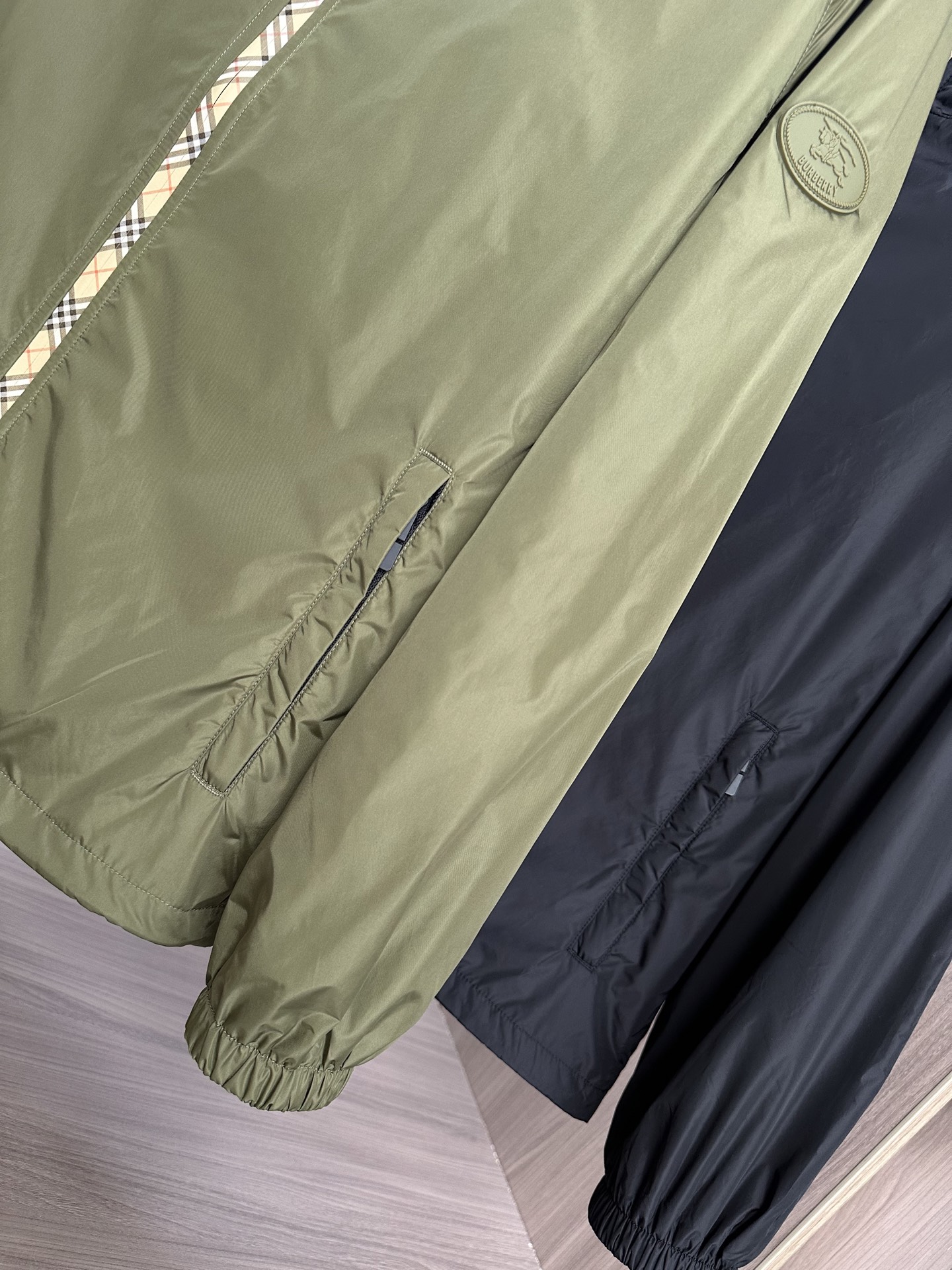 Burberry Basic Clothing Hooded M-xl