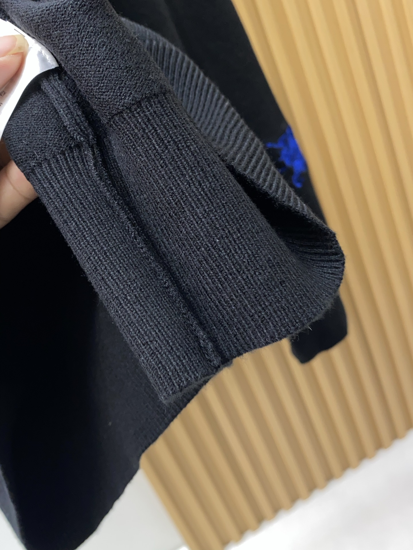 Burberry Basic Clothing Wool M-l-xl