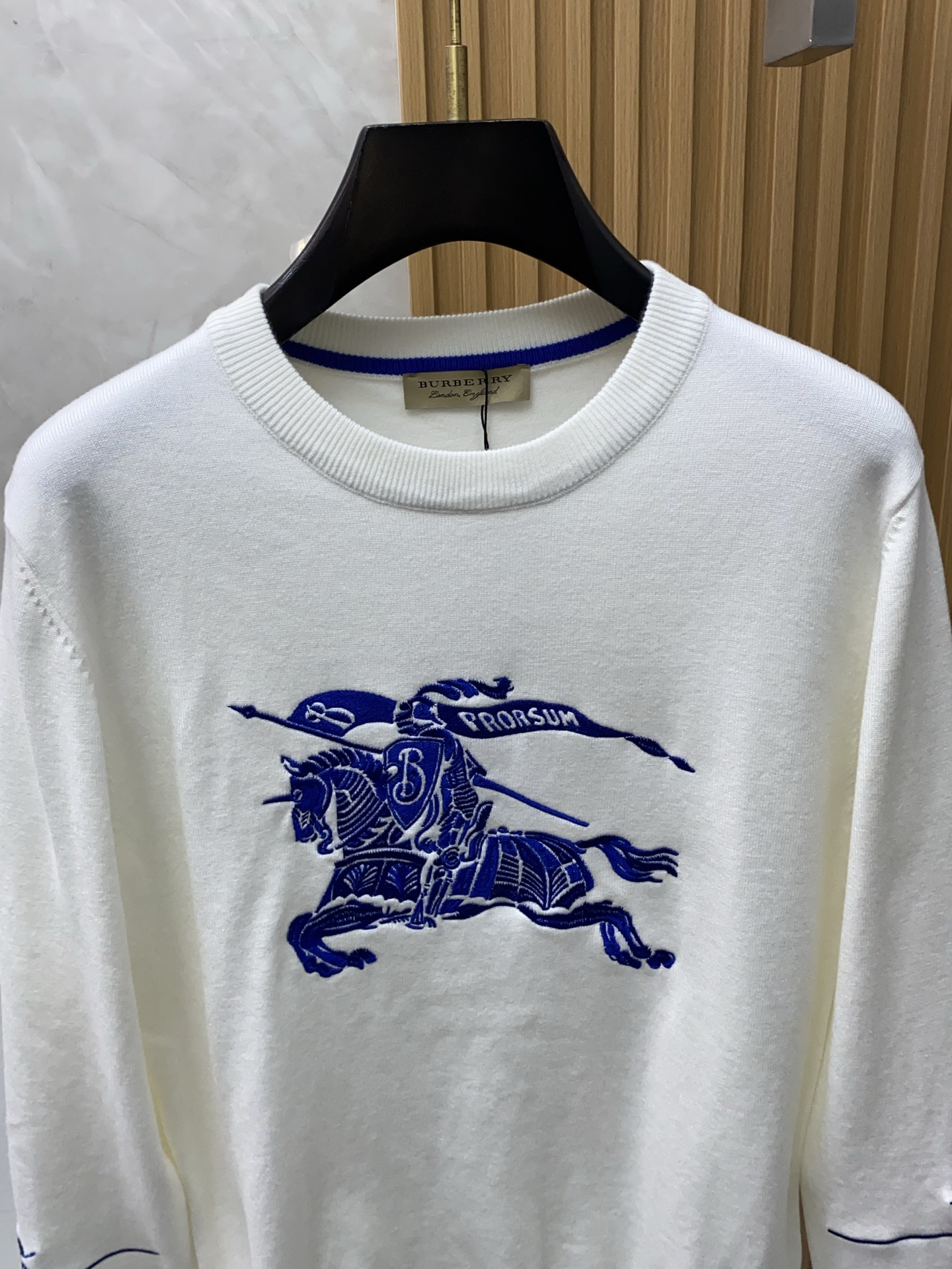 Burberry Basic Clothing Wool M-l-xl