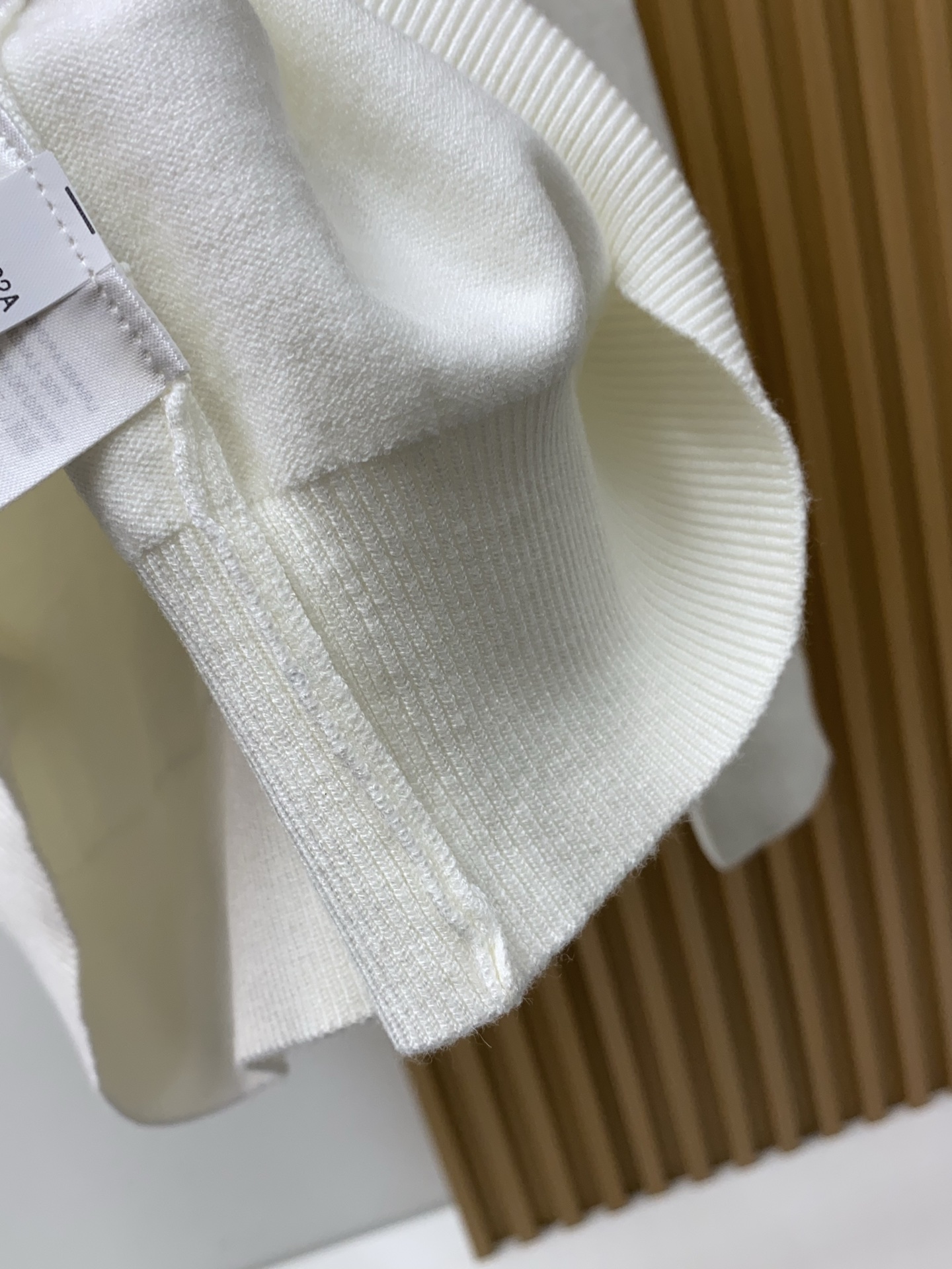 Burberry Basic Clothing Wool M-l-xl