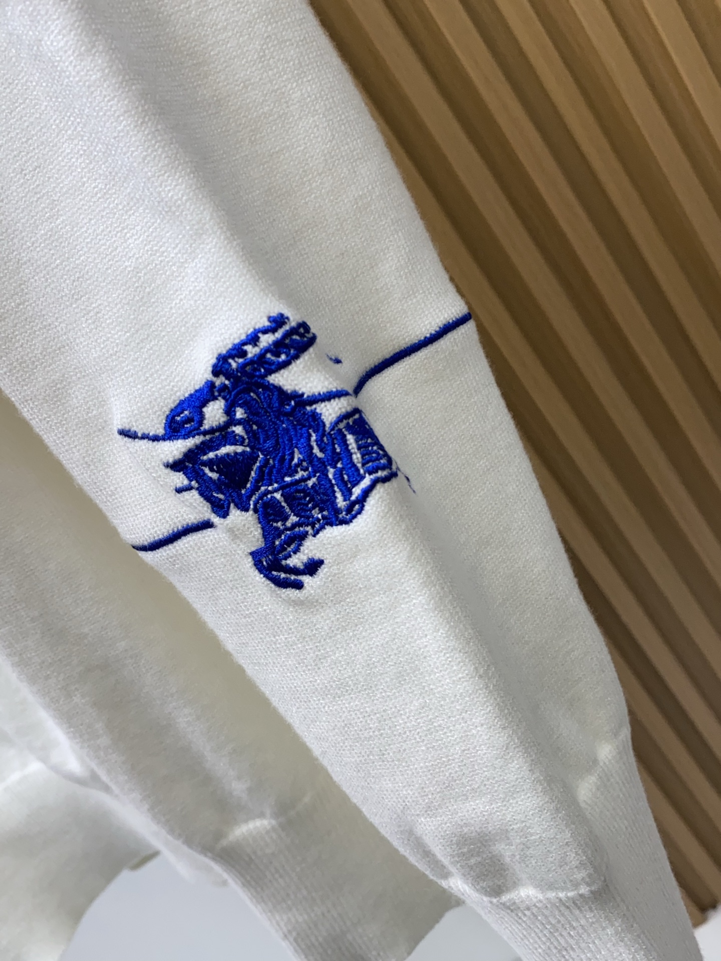 Burberry Basic Clothing Wool M-l-xl