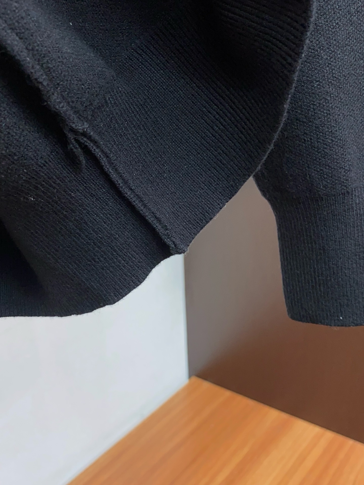 Burberry Basic Clothing Wool M-l-xl