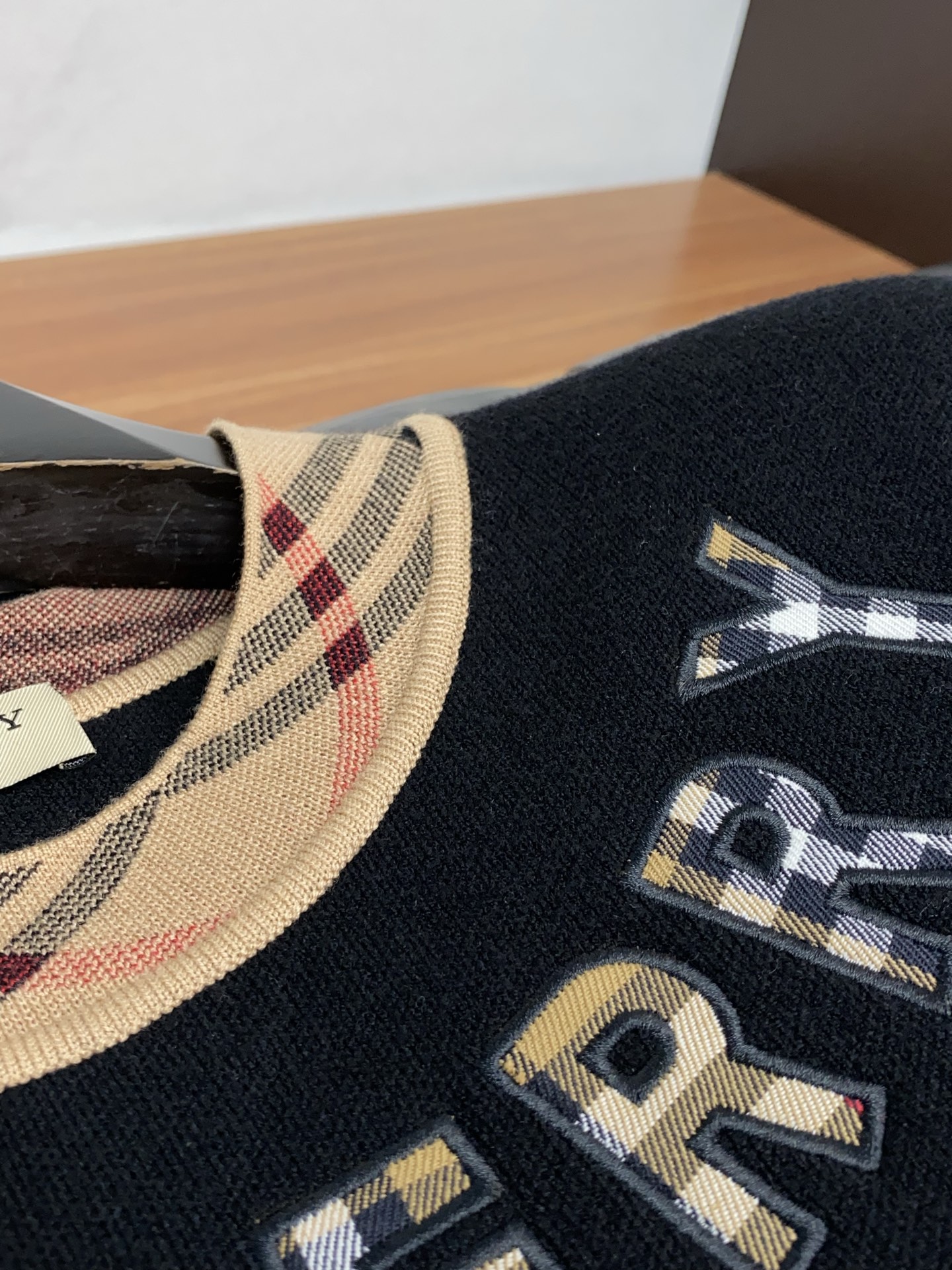 Burberry Basic Clothing Wool M-l-xl