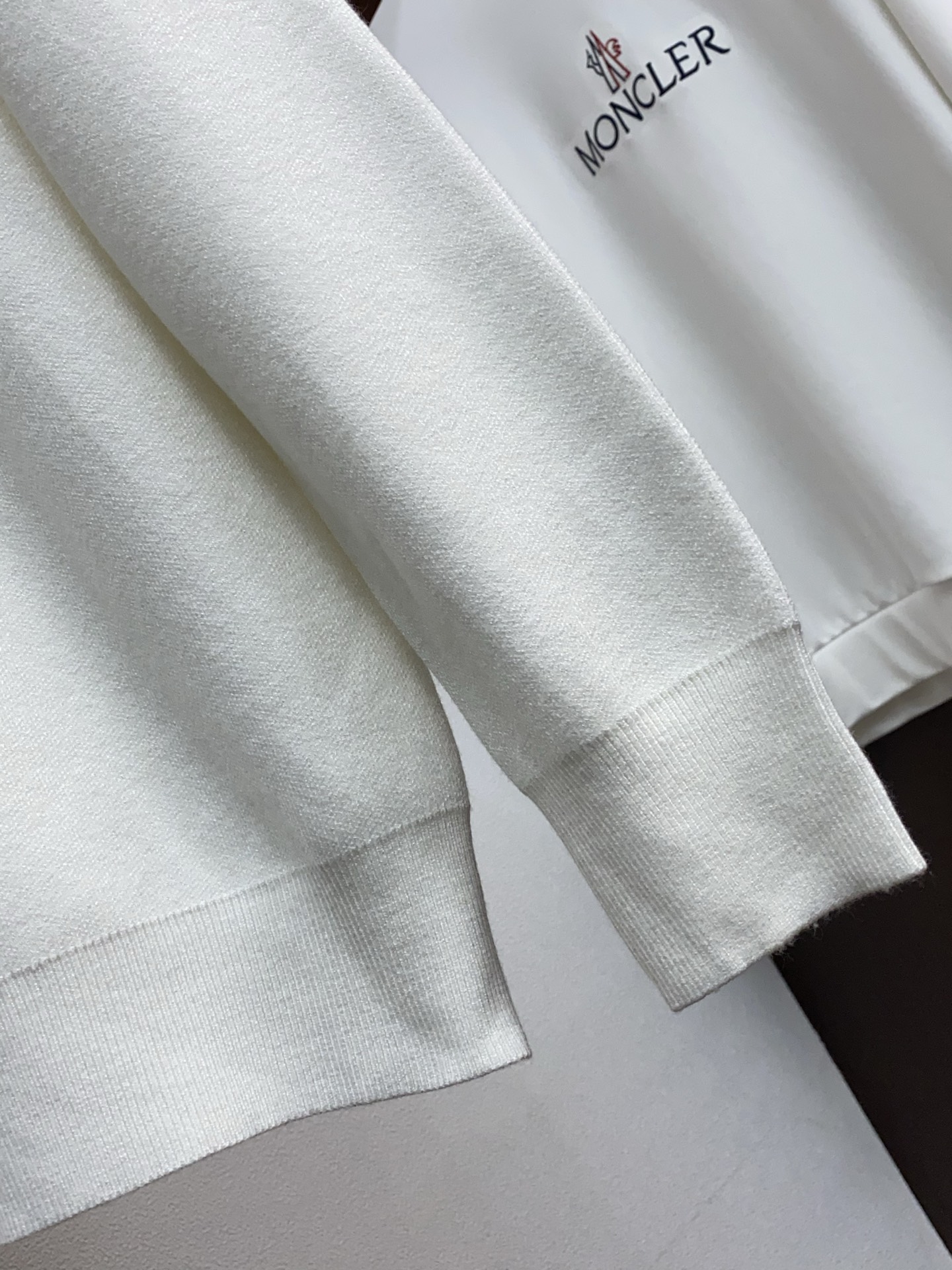 Burberry Basic Clothing Wool M-l-xl