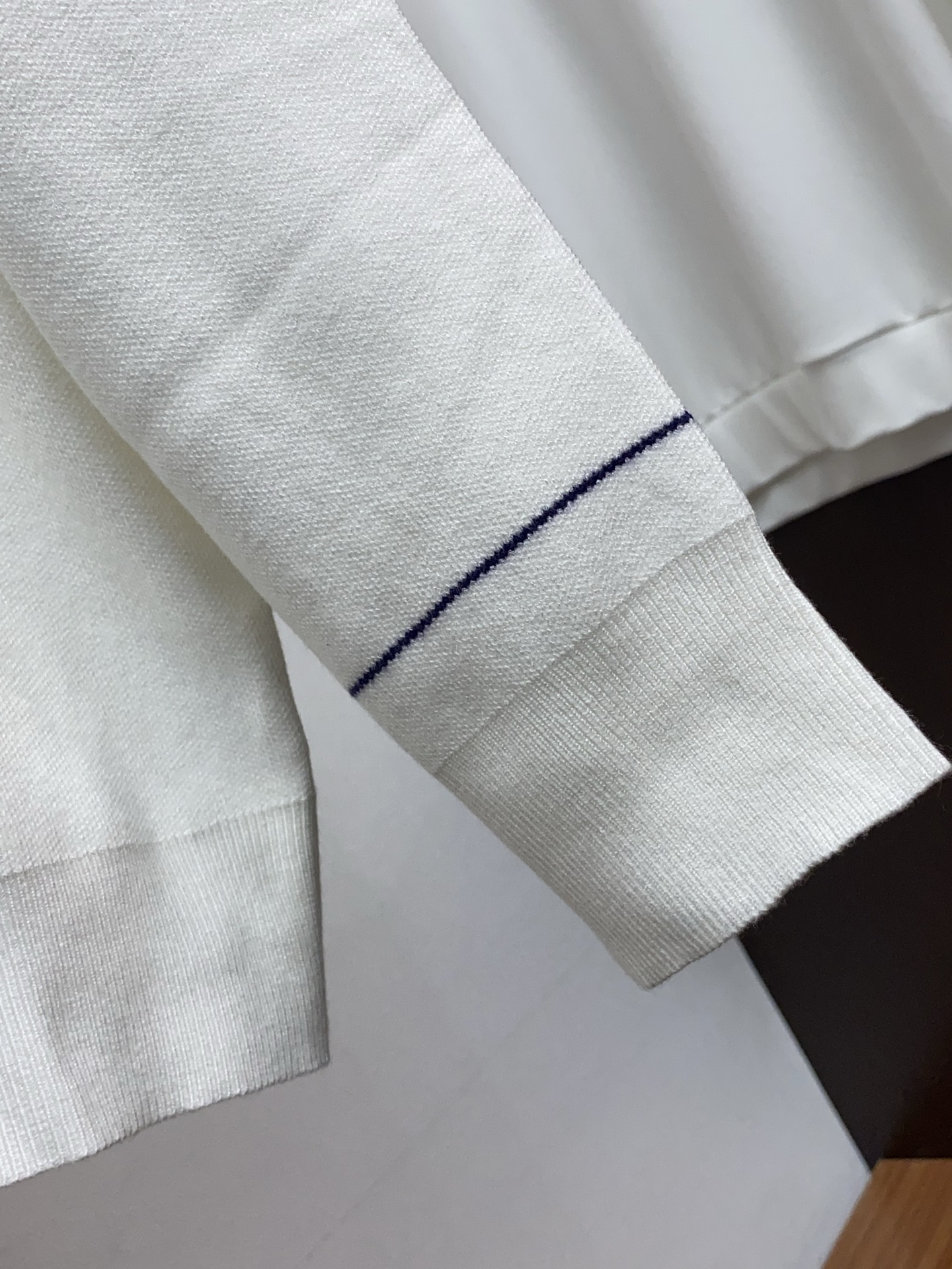 Burberry Basic Clothing Wool M-l-xl