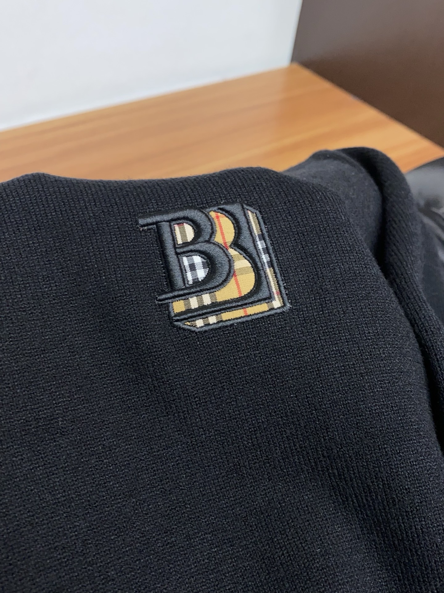 Burberry Basic Clothing Wool M-l-xl