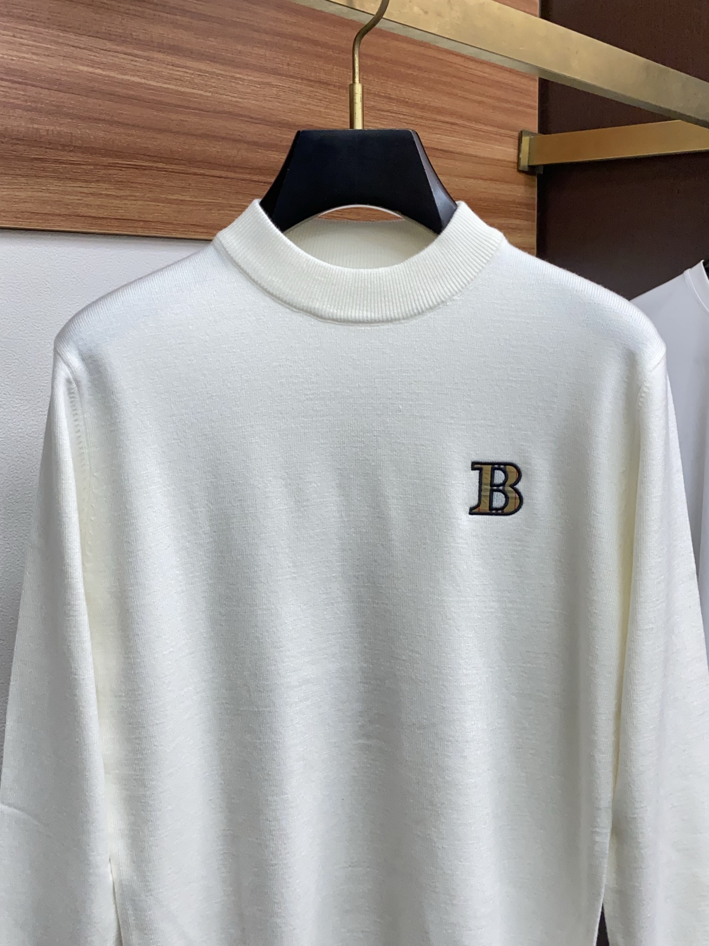 Burberry Basic Clothing Wool M-l-xl