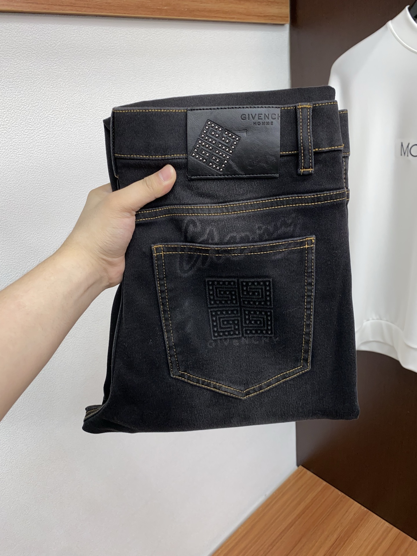 Givenchy Jeans Knitted Slim Fit