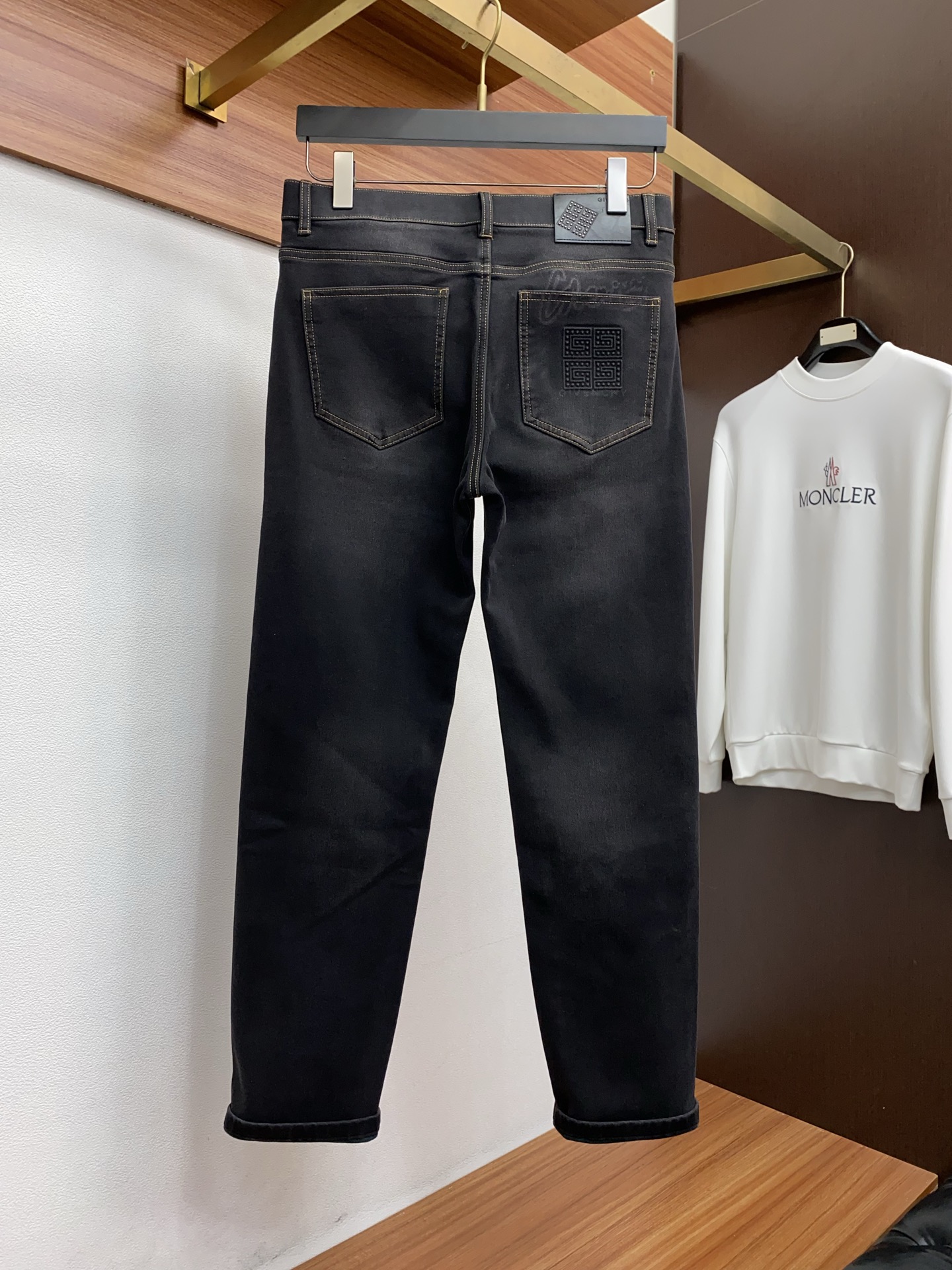 Givenchy Jeans Knitted Slim Fit