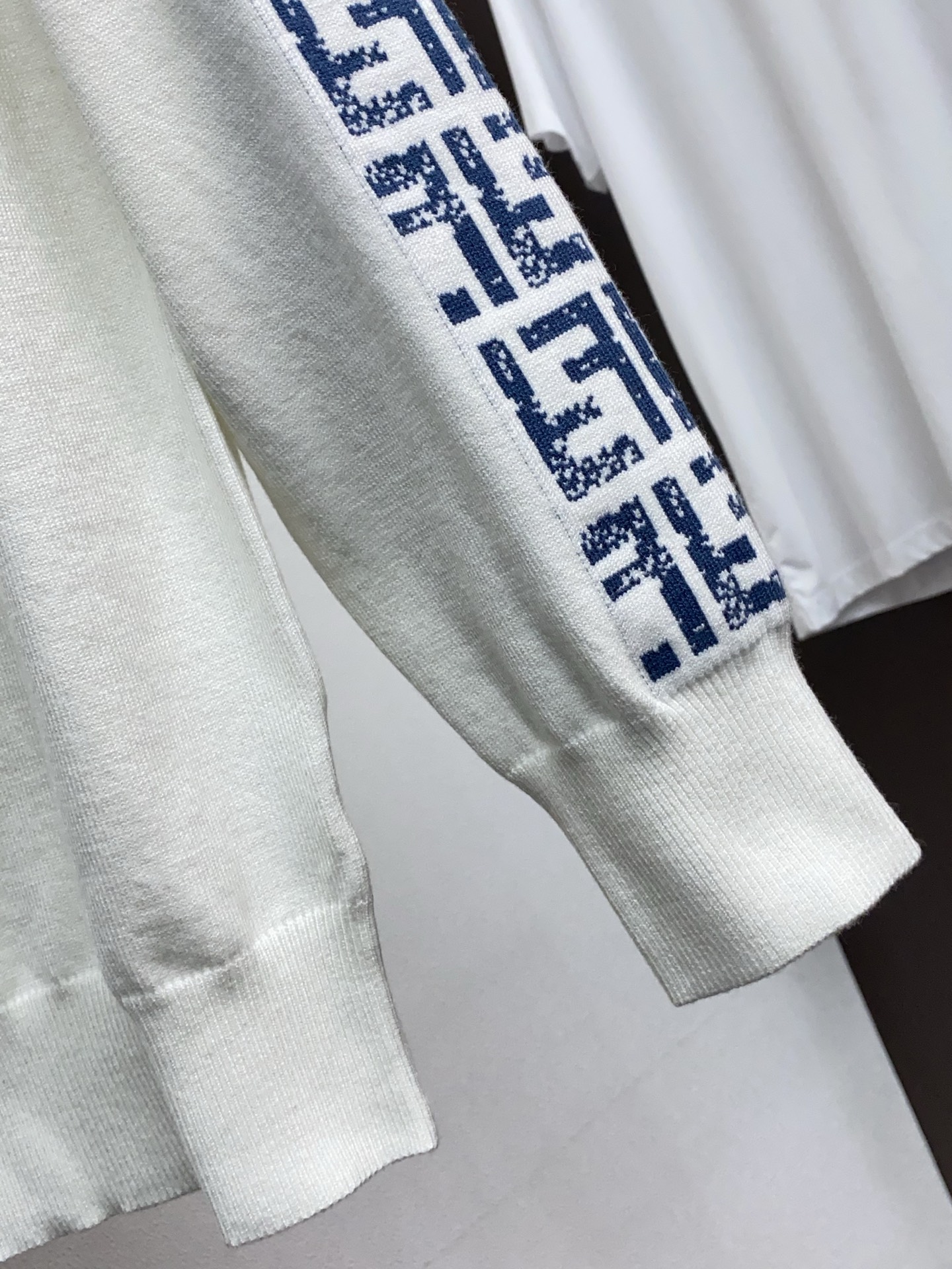 Fendi Basic Clothing Wool M-l-xl