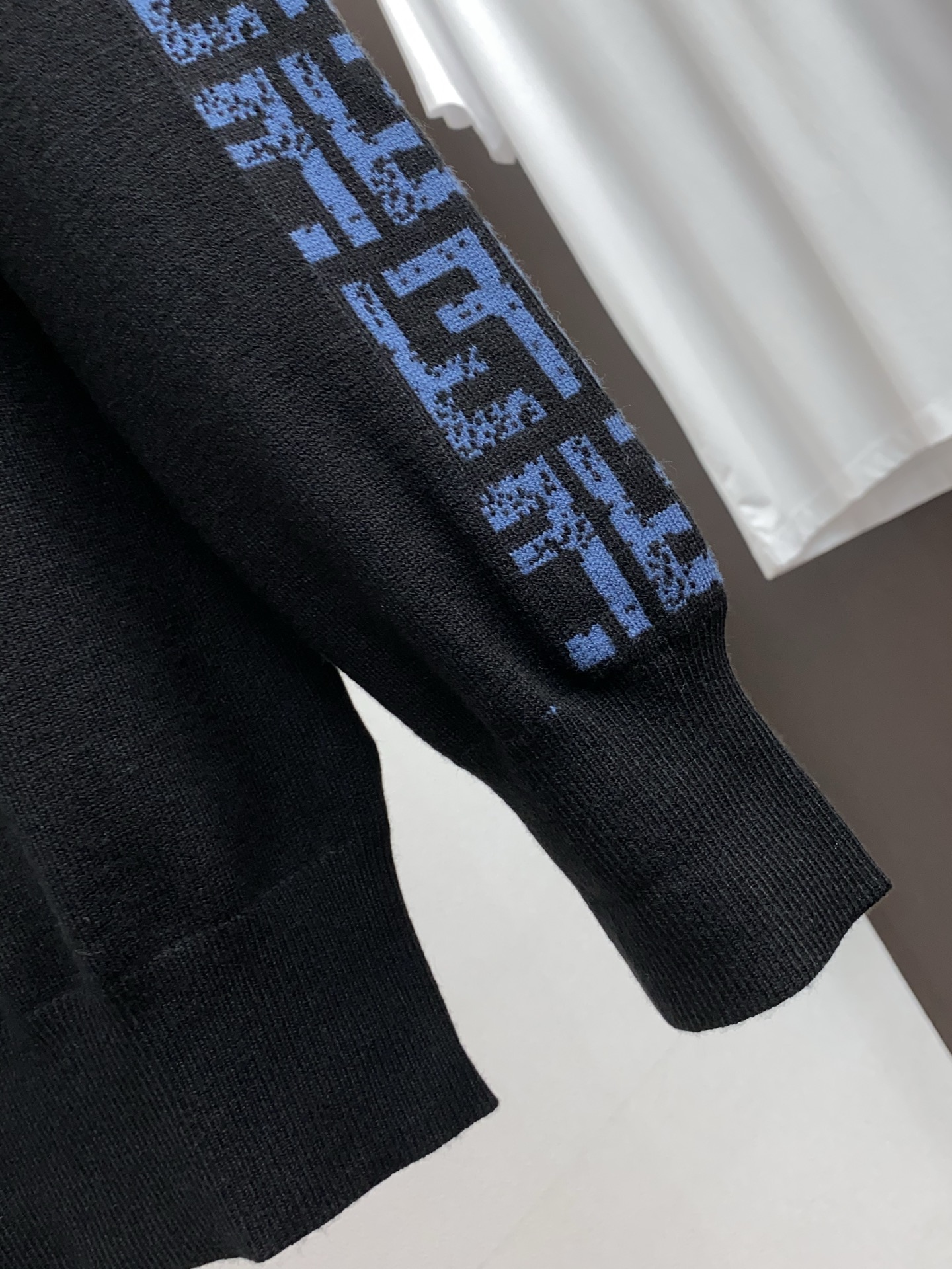 Fendi Basic Clothing Wool M-l-xl