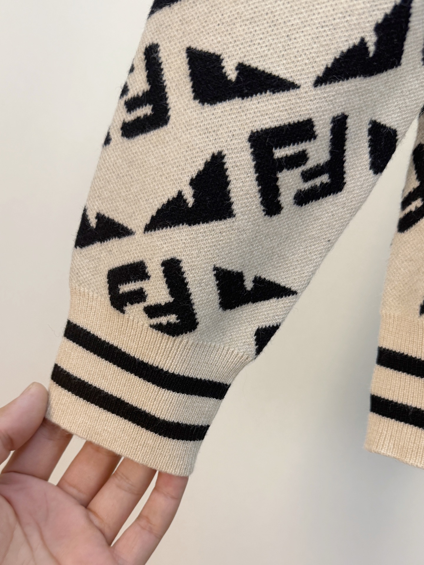 Fendi Couple Basic Clothing Wool S-xl