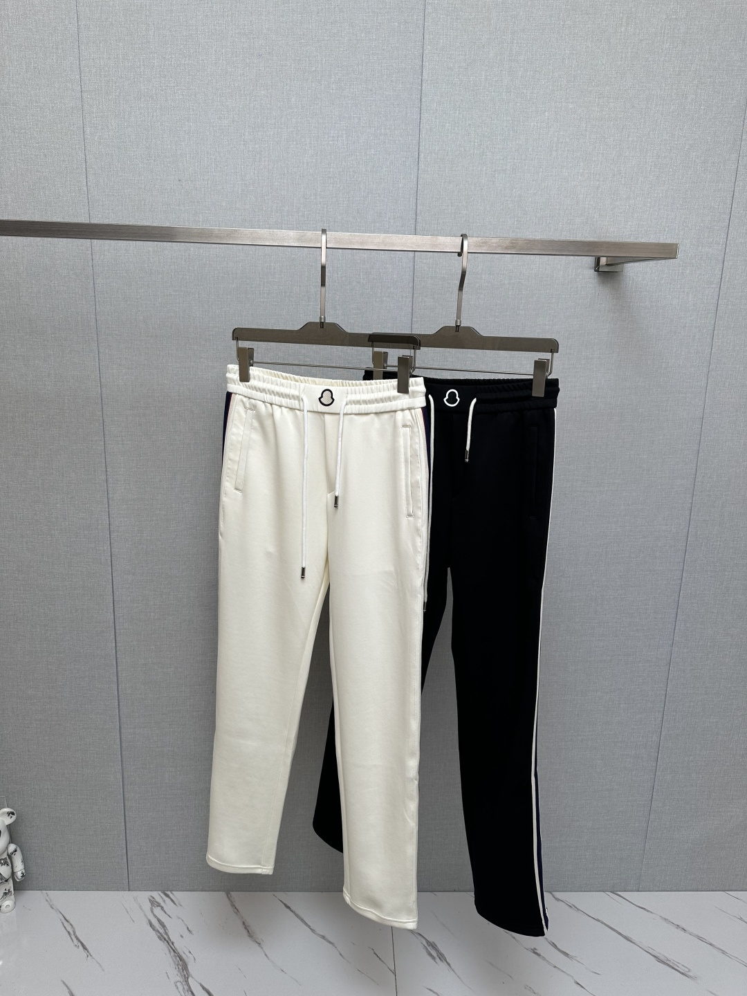 Moncler Basic Clothing M-l-xl