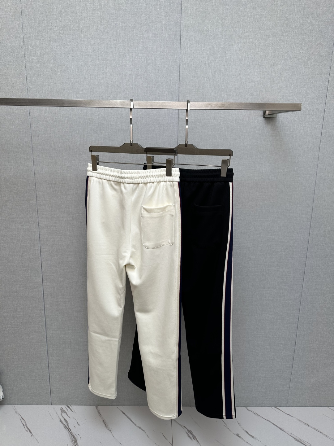 Moncler Basic Clothing M-l-xl