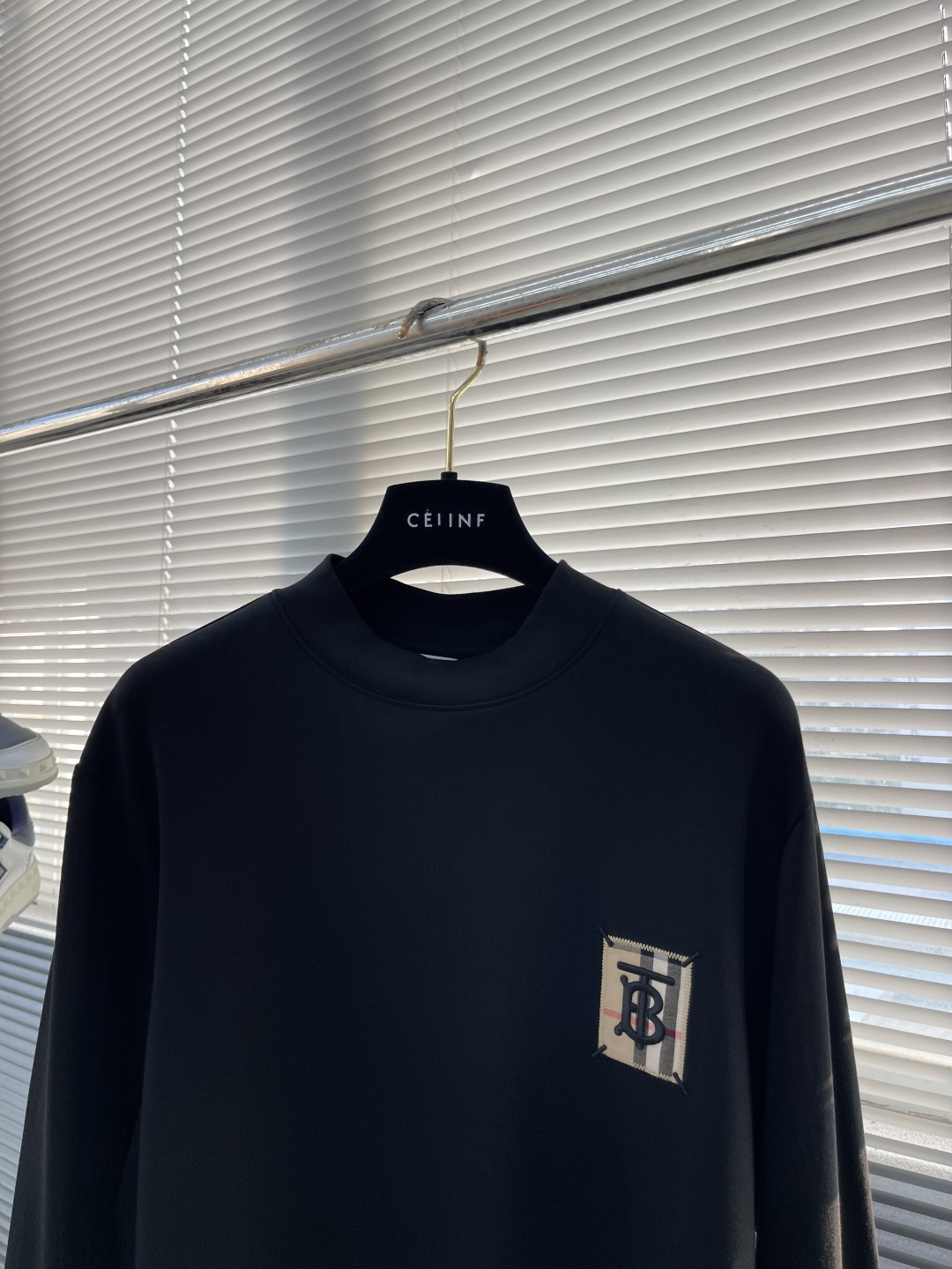 Burberry Male Basic Clothing M-l-xl