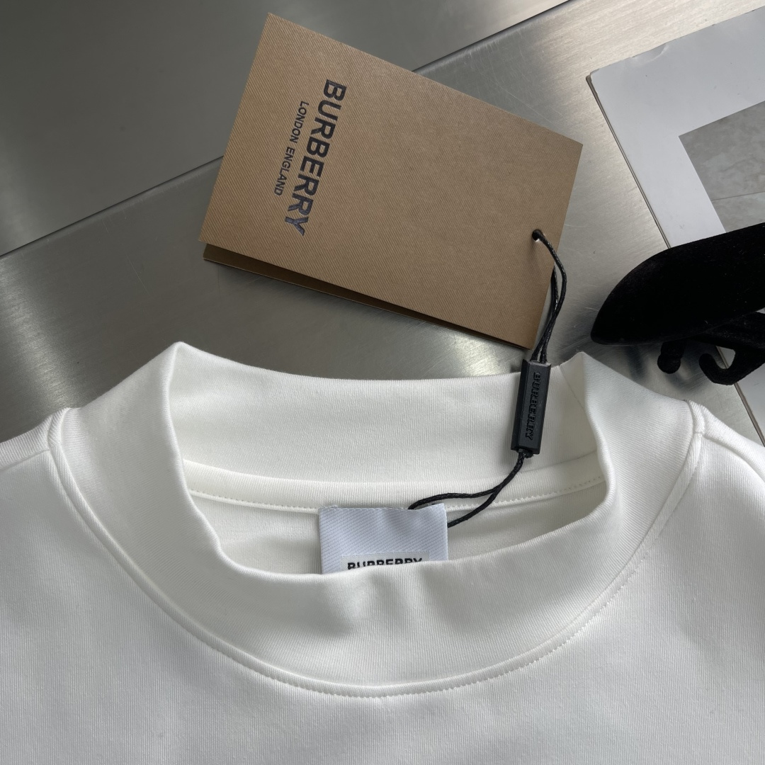 Burberry Male Basic Clothing M-l-xl