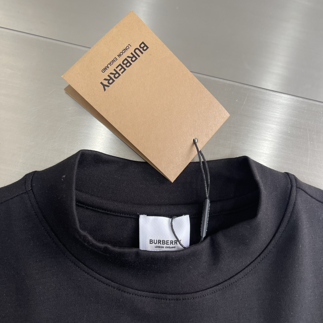 Burberry Male Basic Clothing M-l-xl