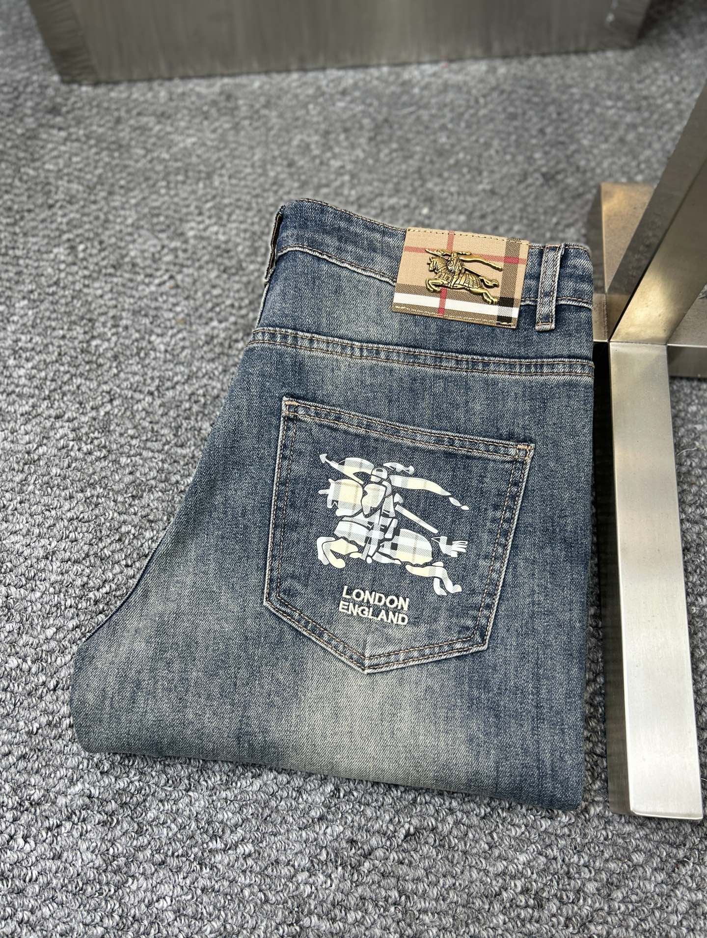 Burberry Male Jeans S-m