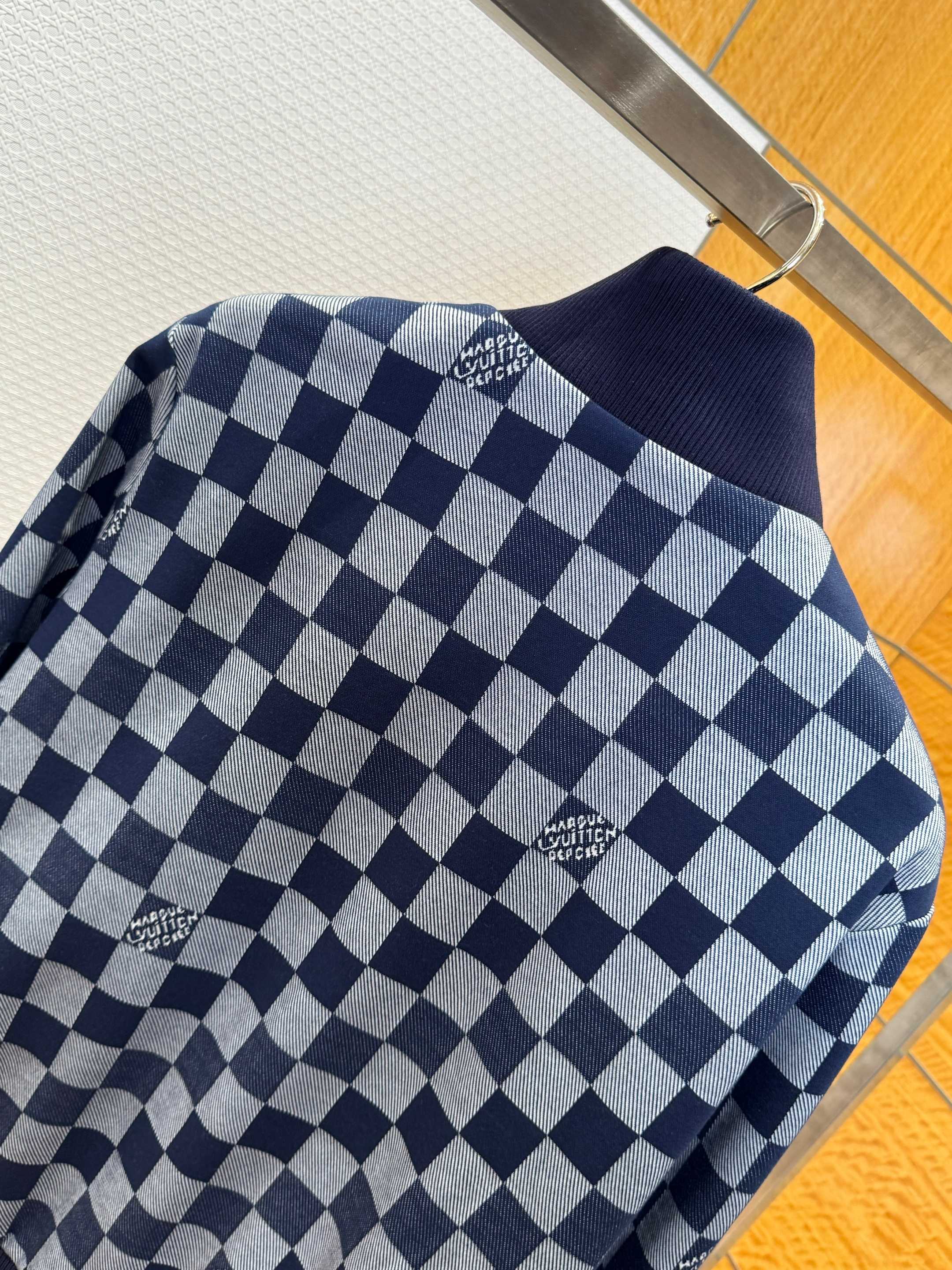 Louis Vuitton Couple Basic Clothing Cotton Blue Loose Fit S-m-l-xl