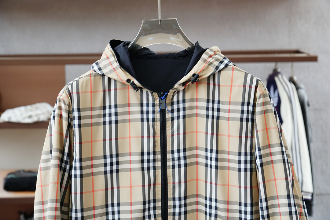 Burberry Jacket Hooded S-m-l-xl