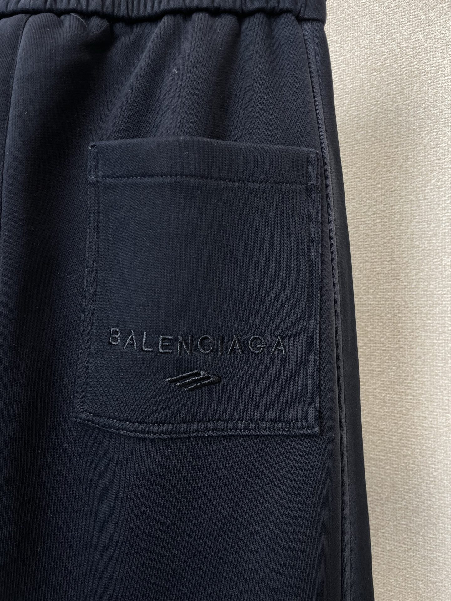 Balenciaga Basic Clothing M-l-xl
