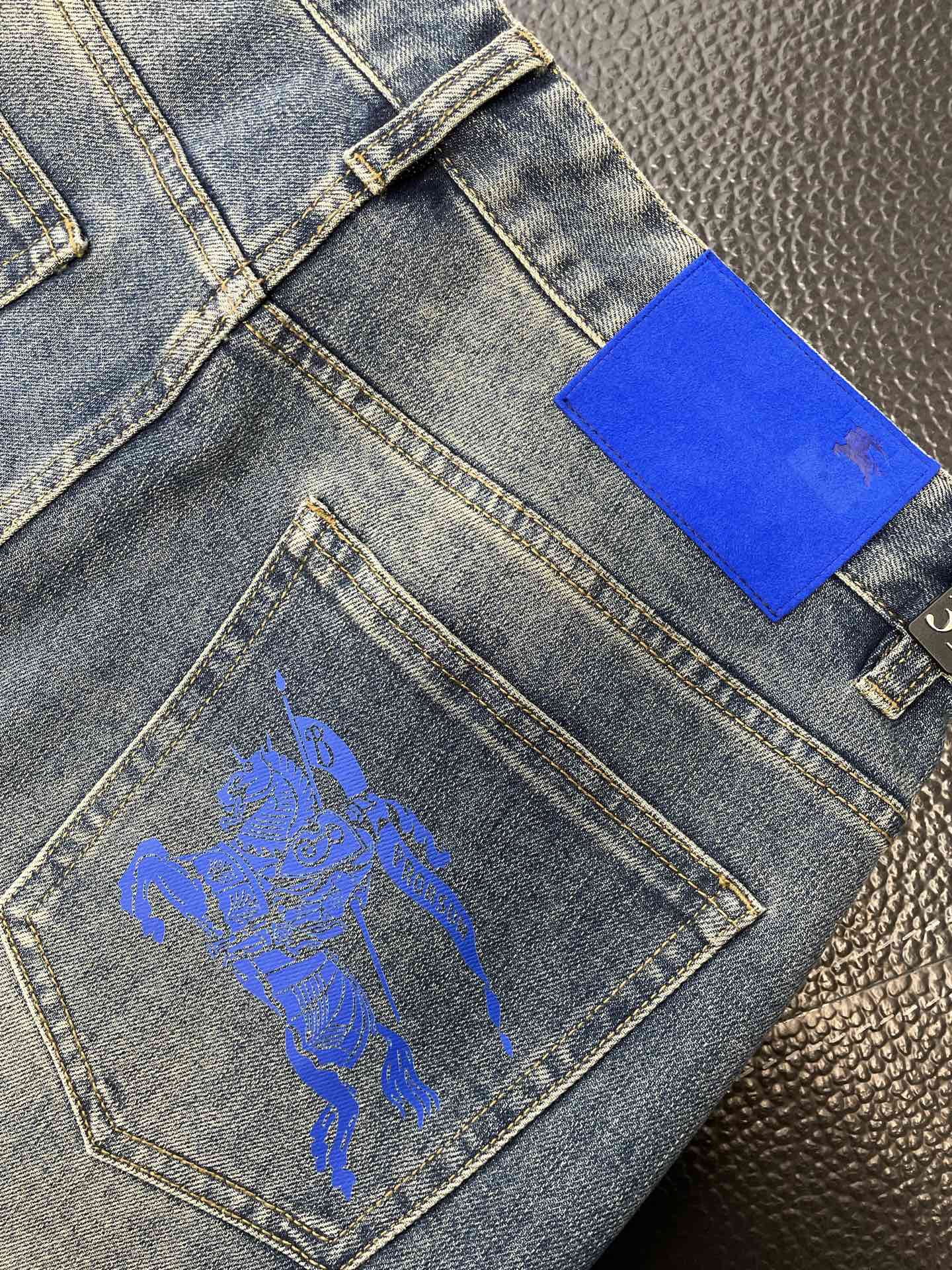 Burberry Jeans