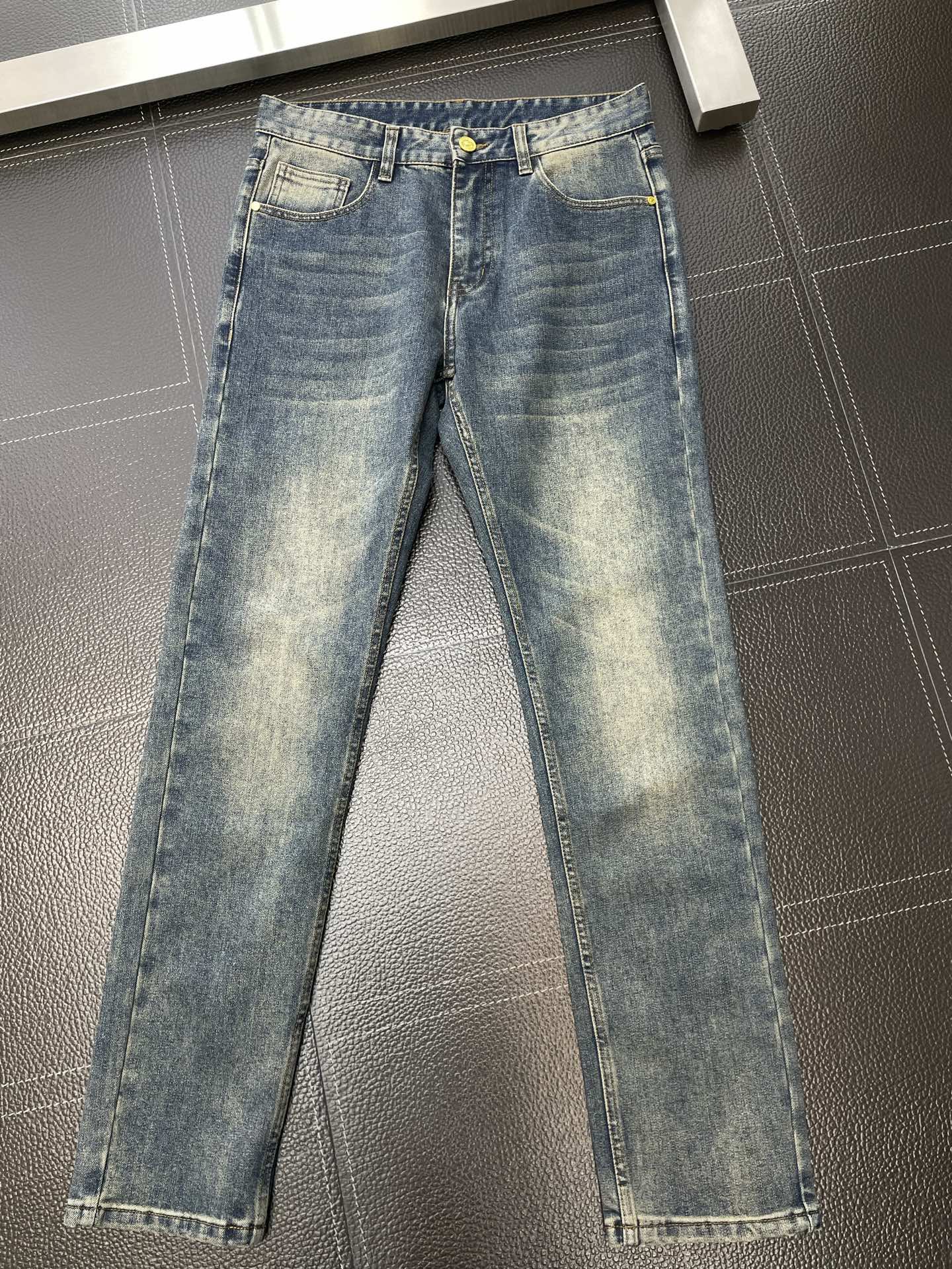 Burberry Jeans