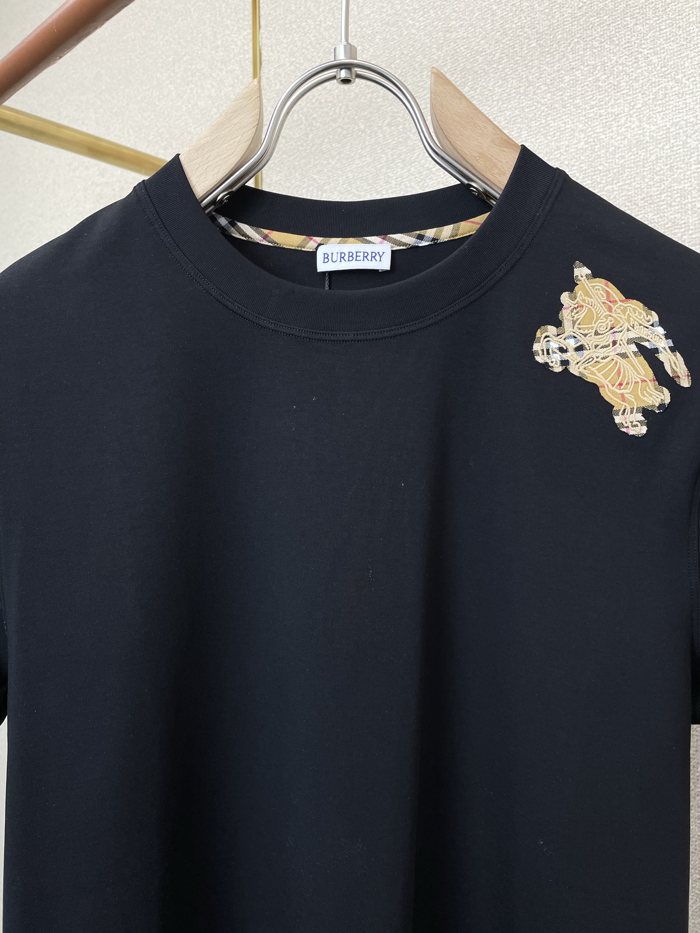 Burberry Male Basic Clothing M-xl