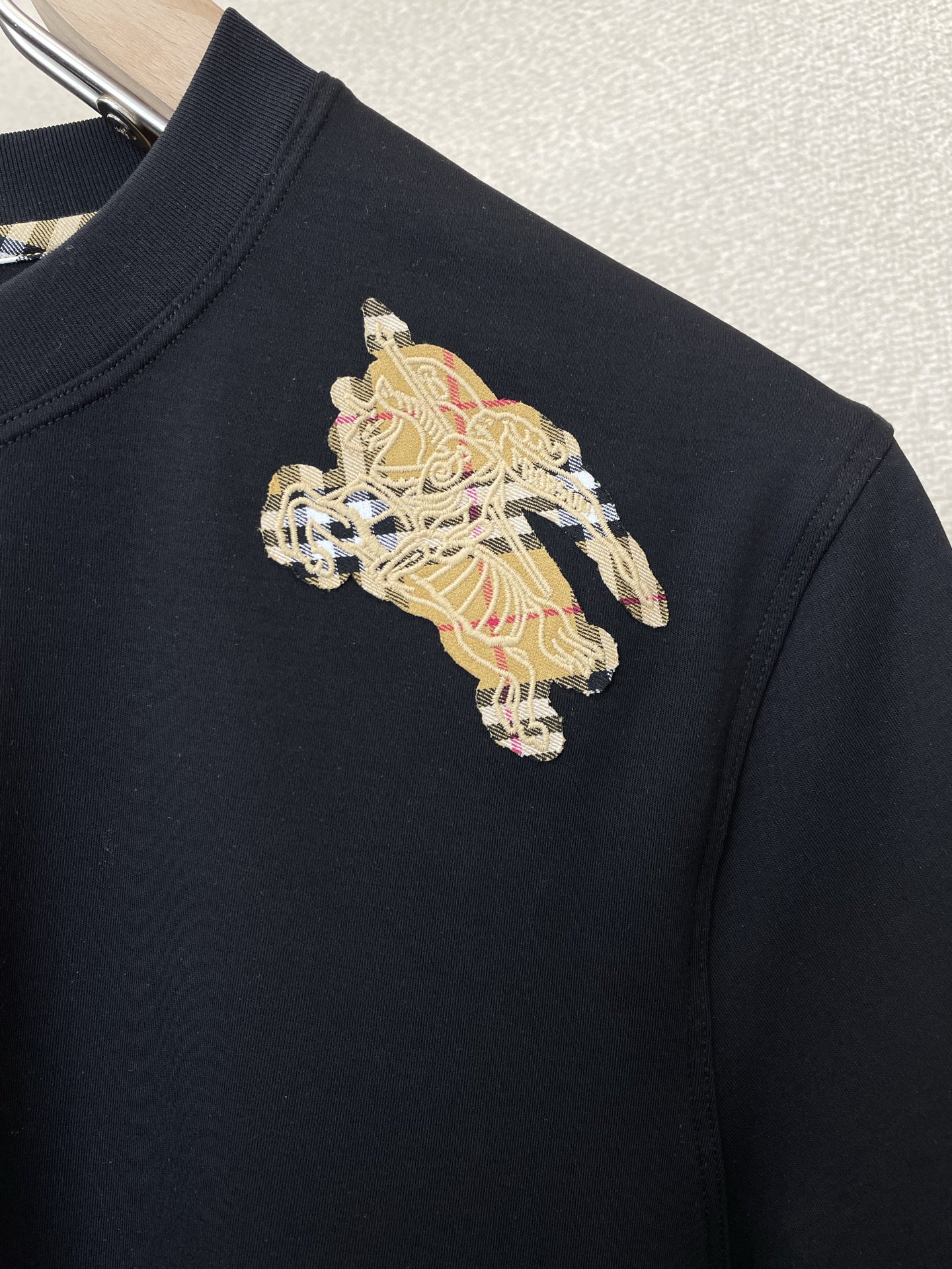 Burberry Male Basic Clothing M-xl