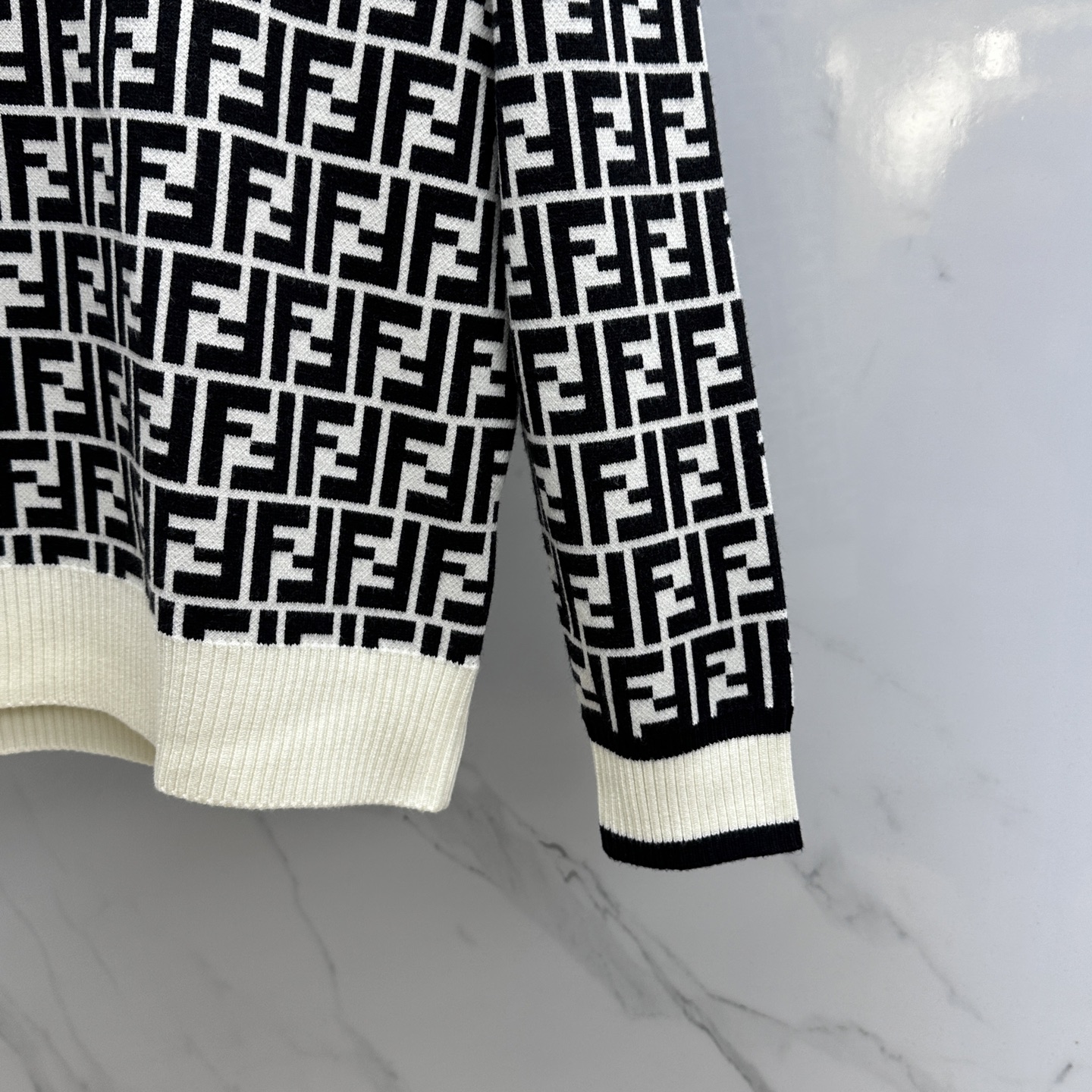 Fendi Female Basic Clothing Wool S-m-xl