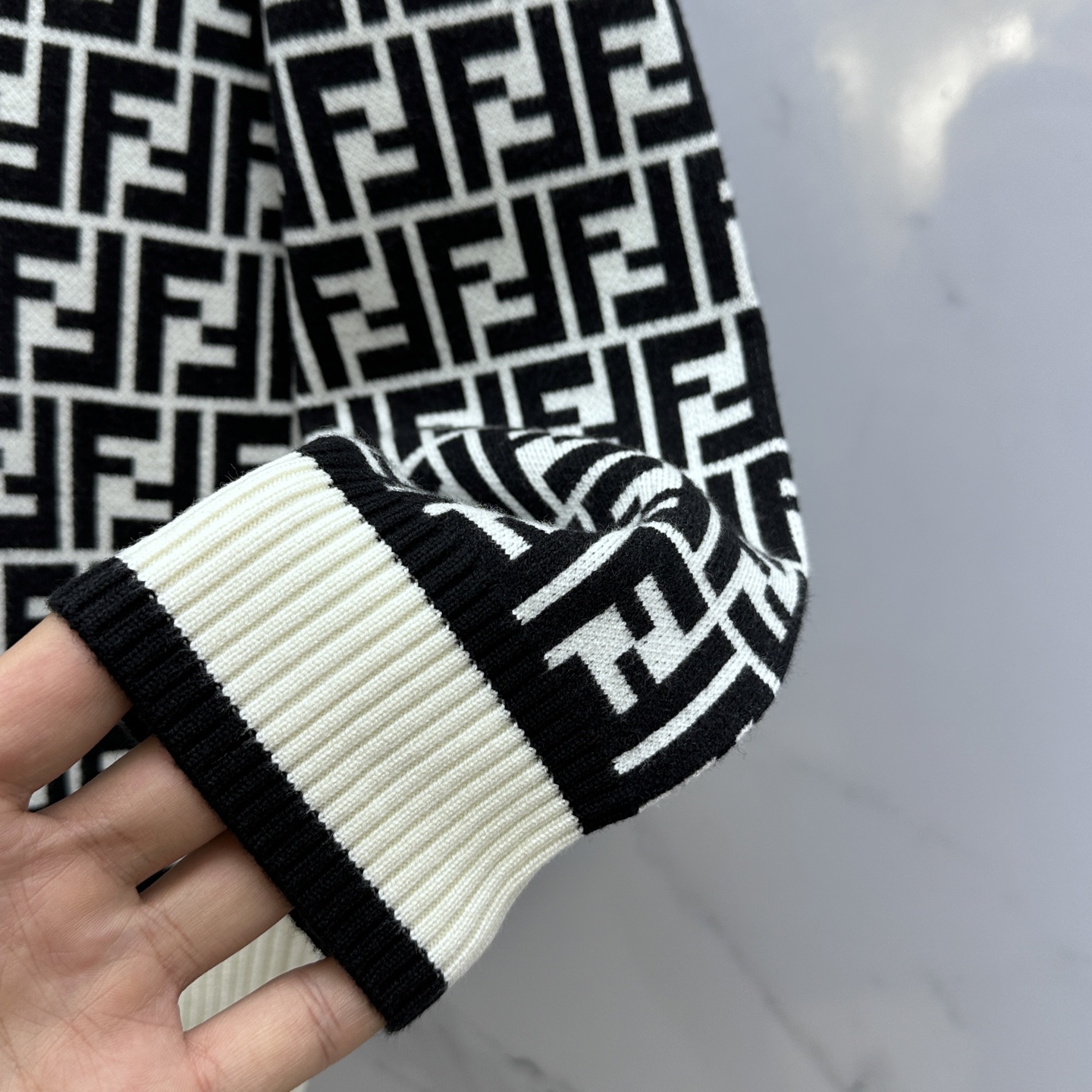 Fendi Female Basic Clothing Wool S-m-xl