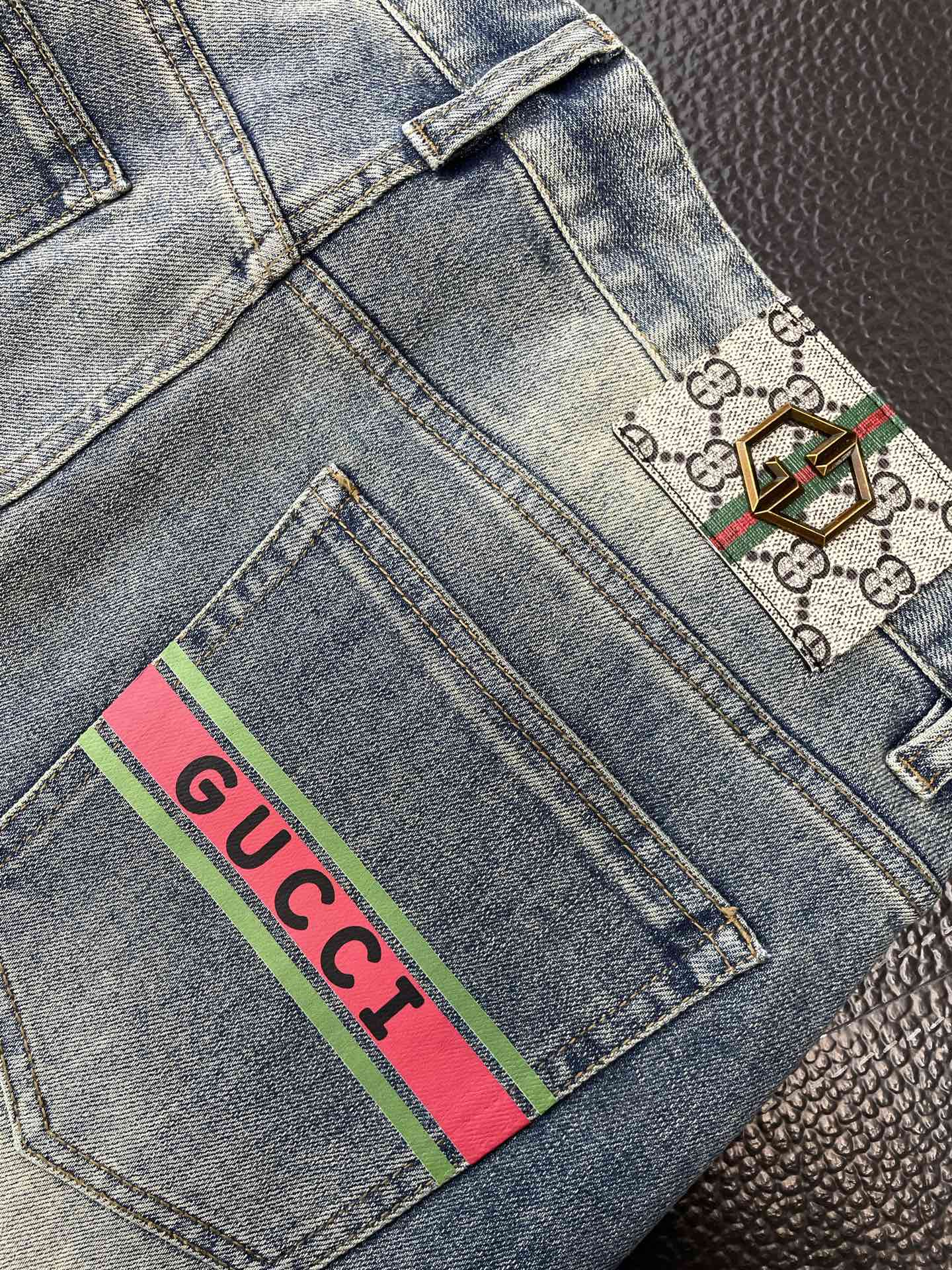 Gucci Jeans