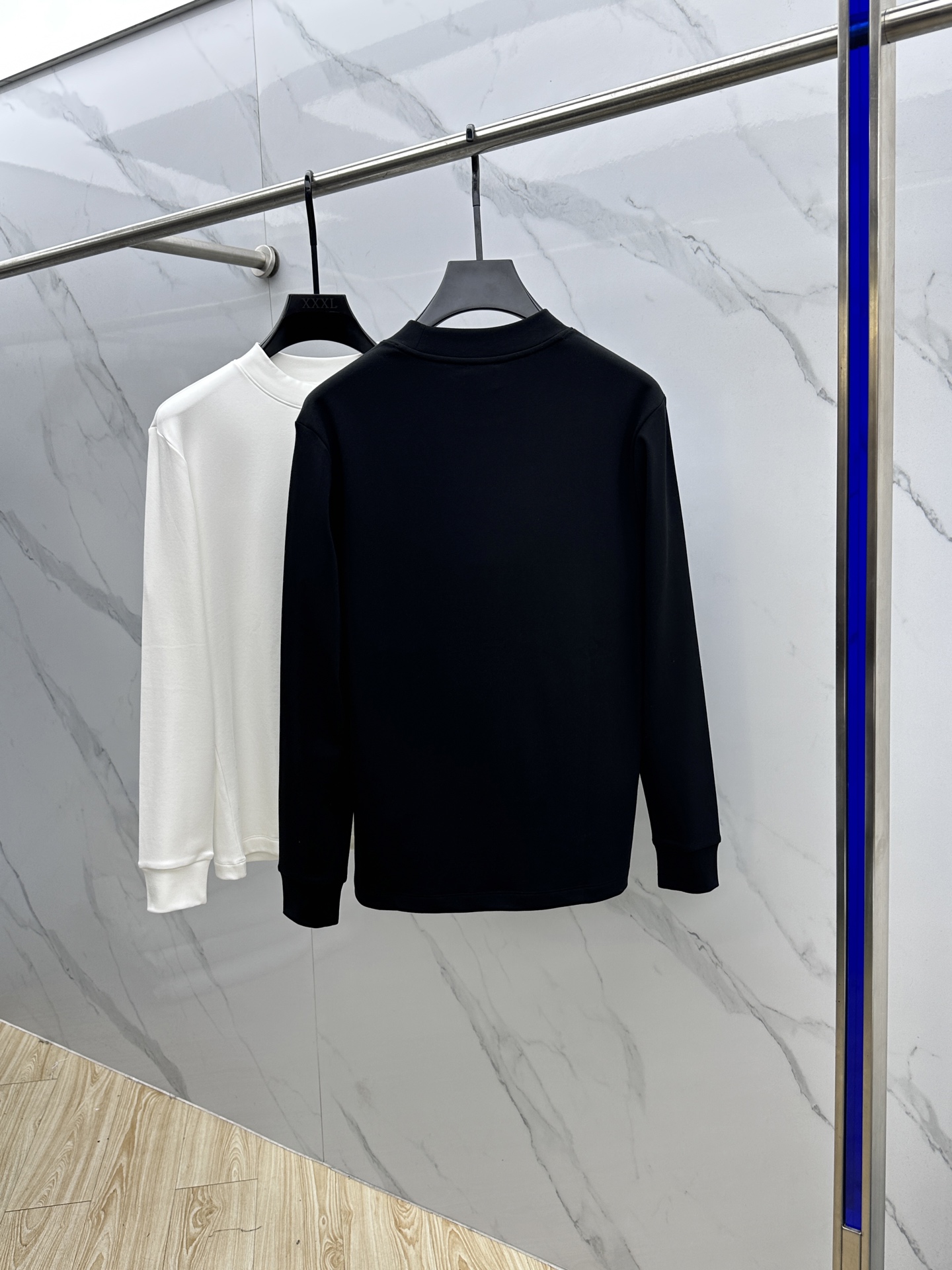 Burberry Male Basic Clothing S-xxl