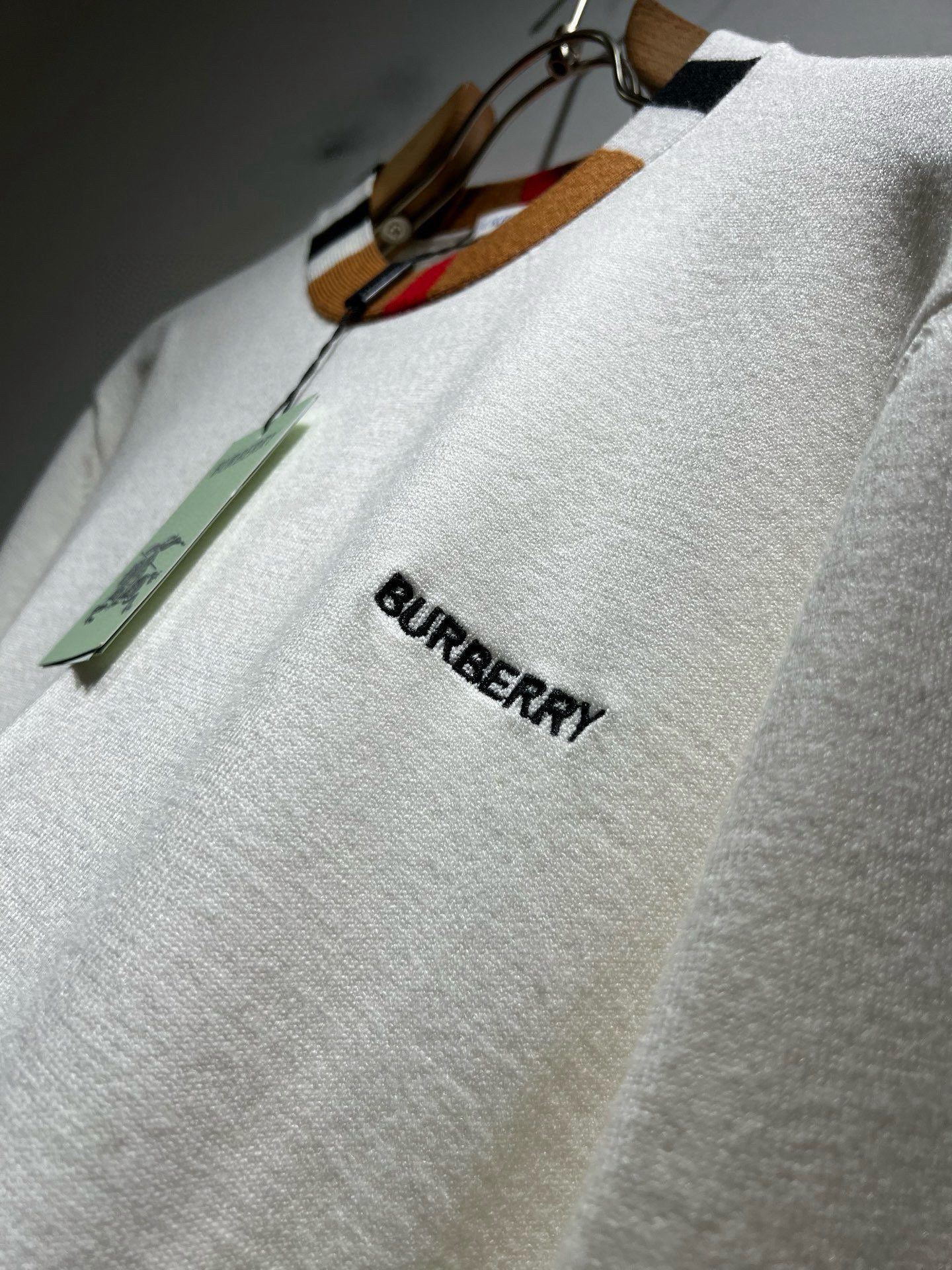 Burberry Basic Clothing Wool M-l-xl