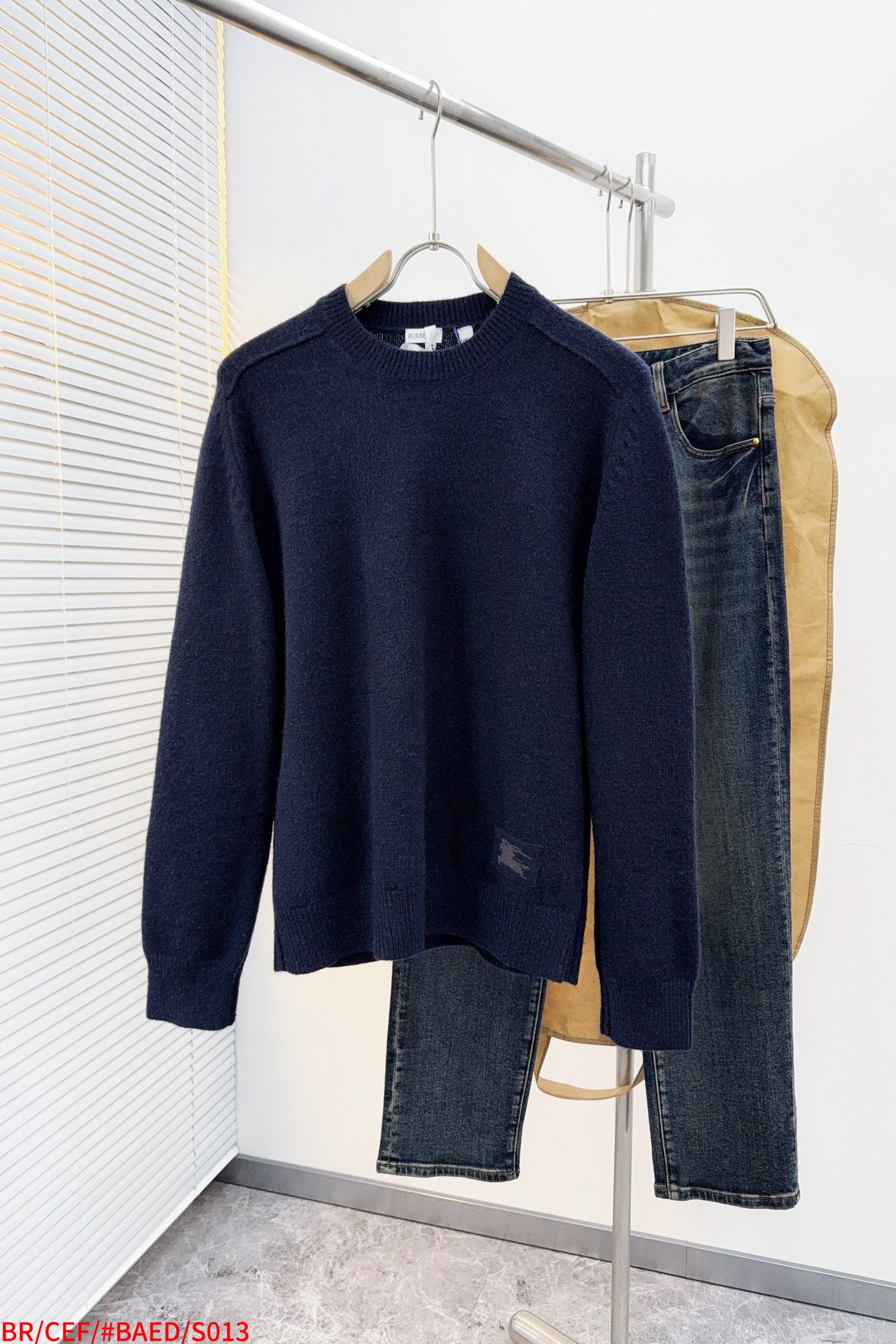 Burberry Basic Clothing Wool S-m-l-xl