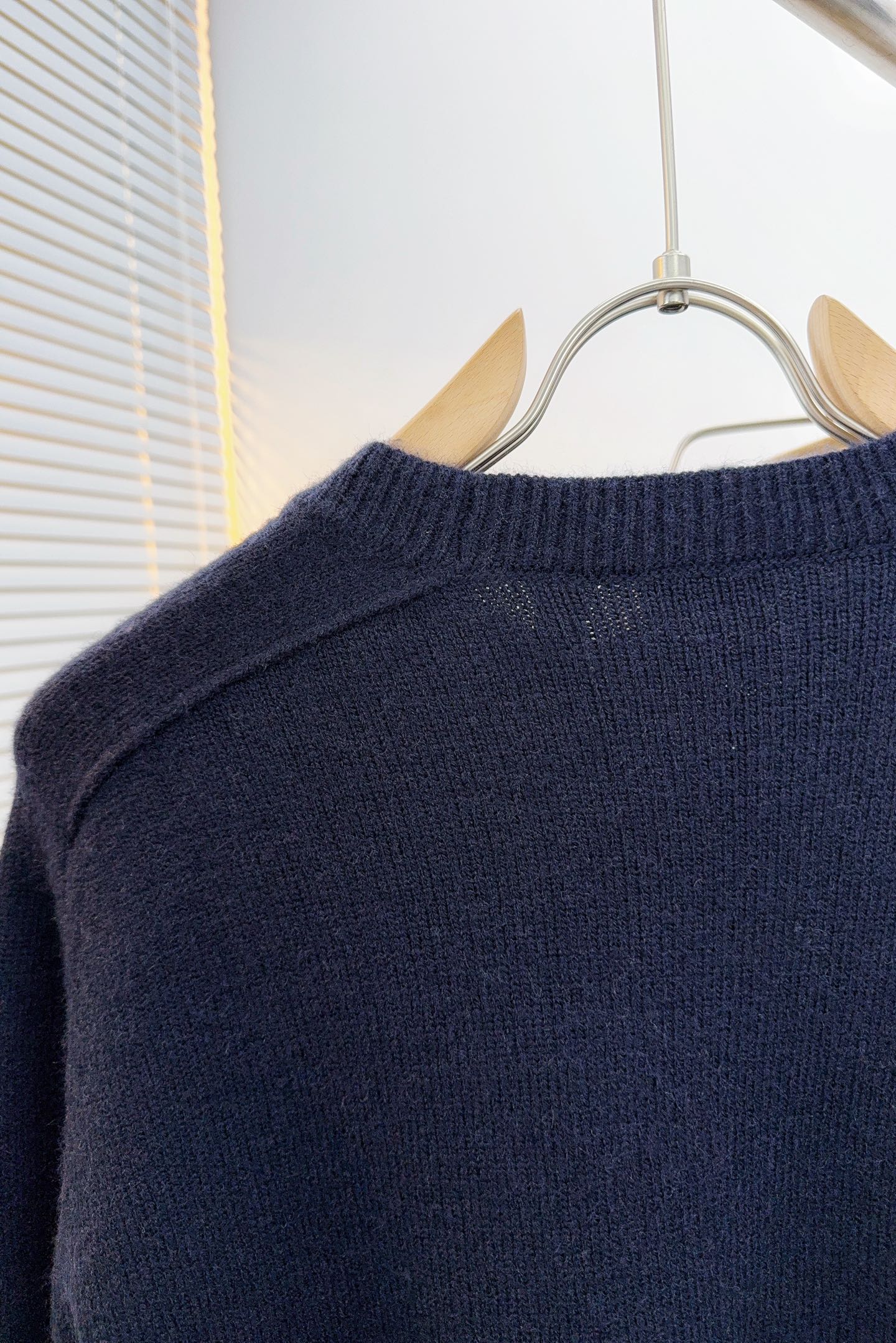 Burberry Basic Clothing Wool S-m-l-xl