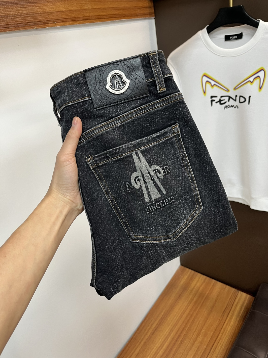 Moncler Jeans Cotton M-l