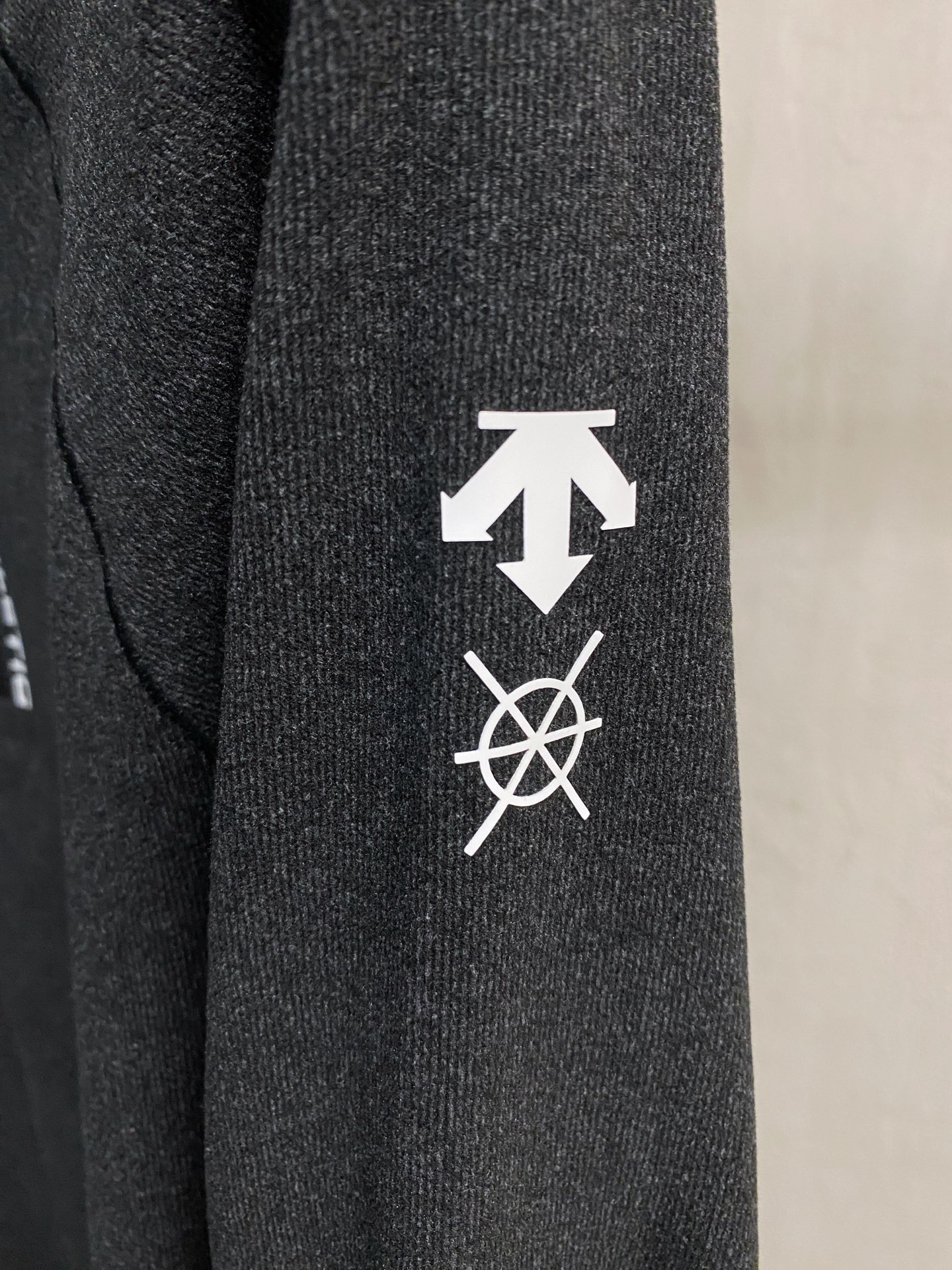 Descente Hoodie S-m-xl